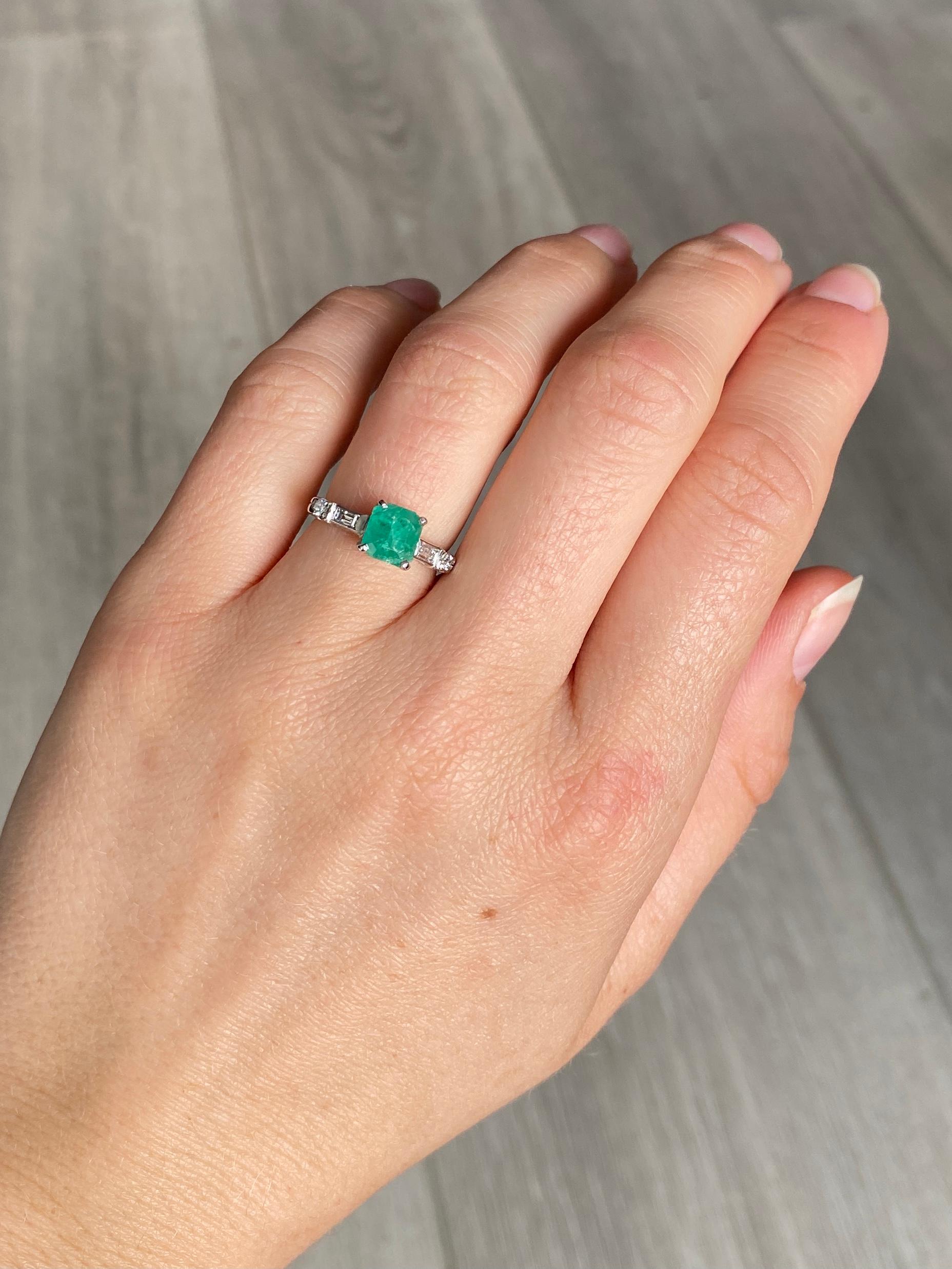 Women's Art Deco Emerald and Diamond Platinum Solitaire Ring For Sale