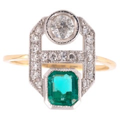 Art Deco Emerald and Diamond Ring circa 1925