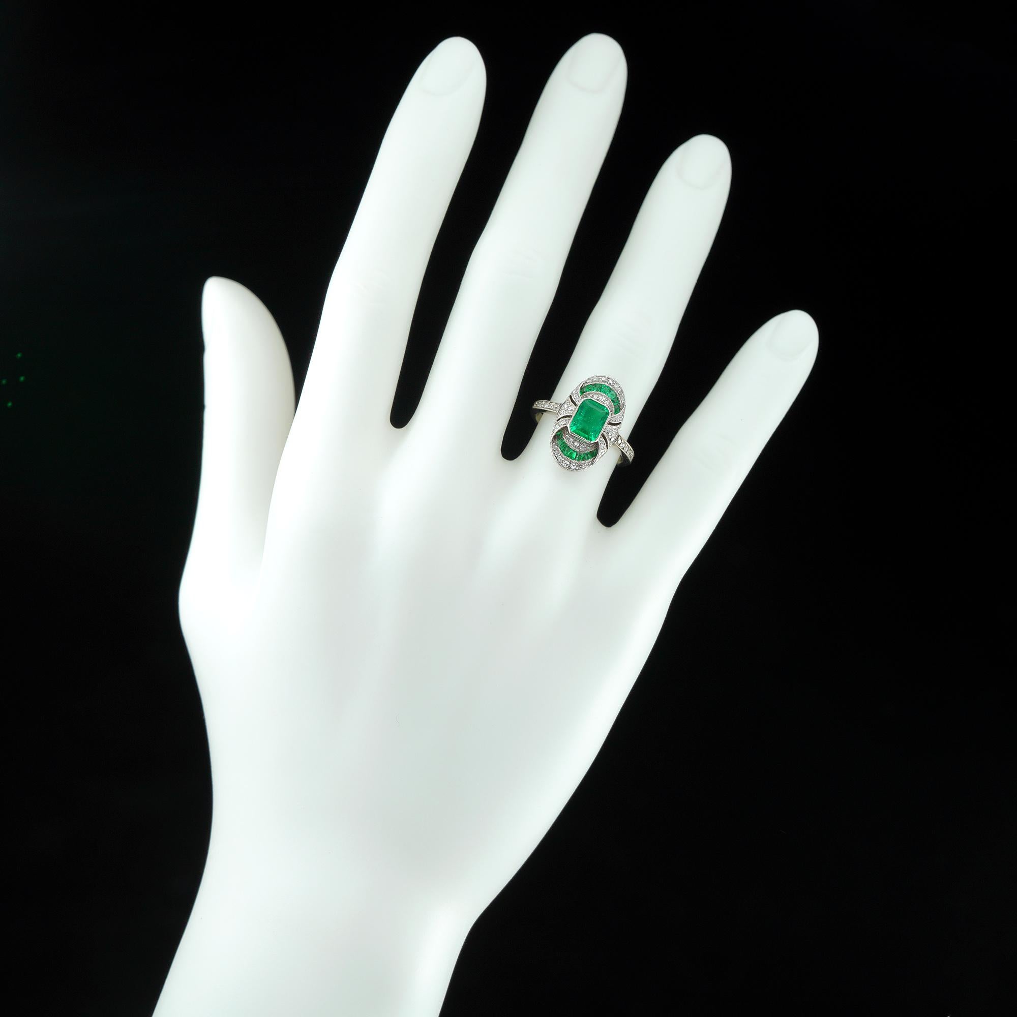 emerald and diamond art deco ring