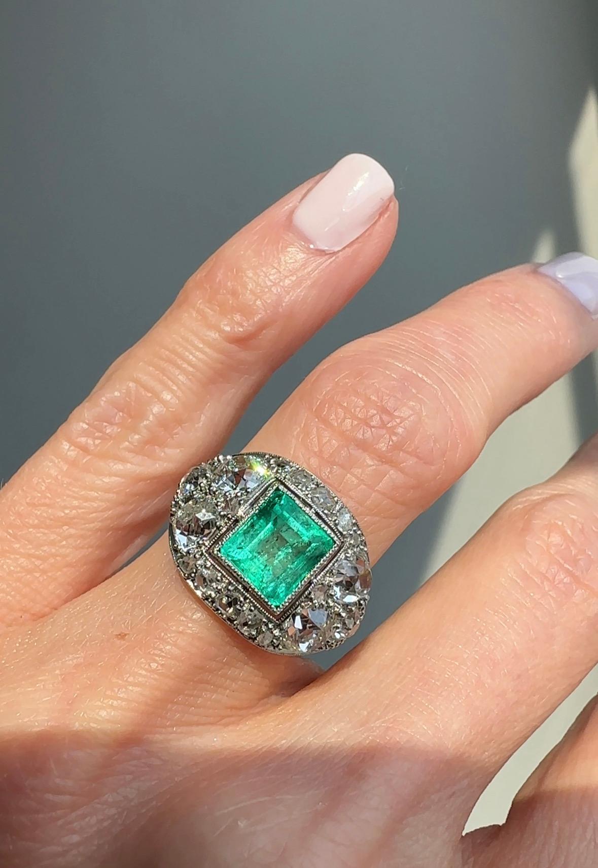 Women's or Men's Art Deco Colombian Emerald and Diamond Ring - AGL Certificate For Sale