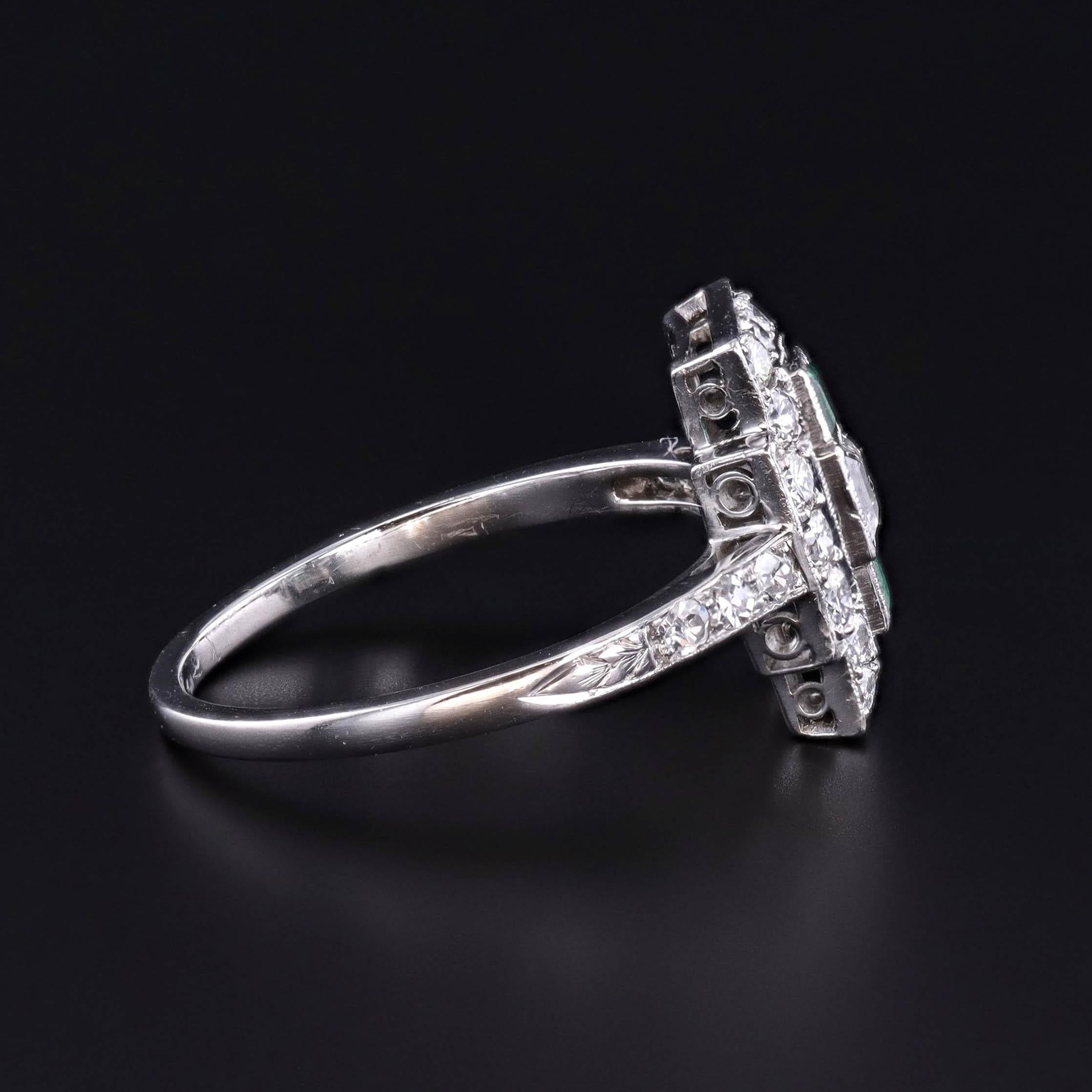 Art Deco Smaragd und Diamant Ring aus Platin im Zustand „Gut“ im Angebot in Lewisburg, PA