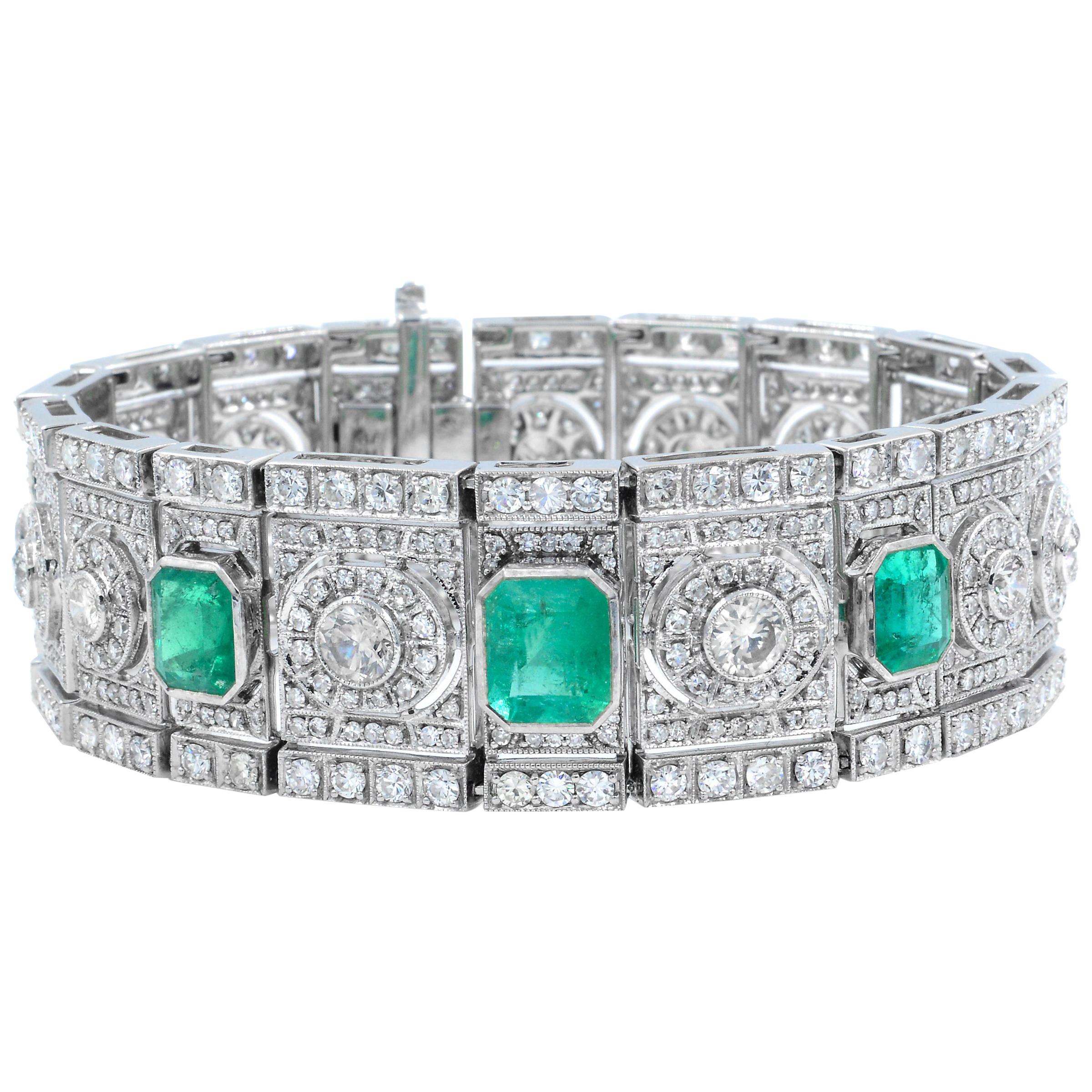 Art Deco Emerald and Diamond Wide Bracelet in 18 Karat White Gold