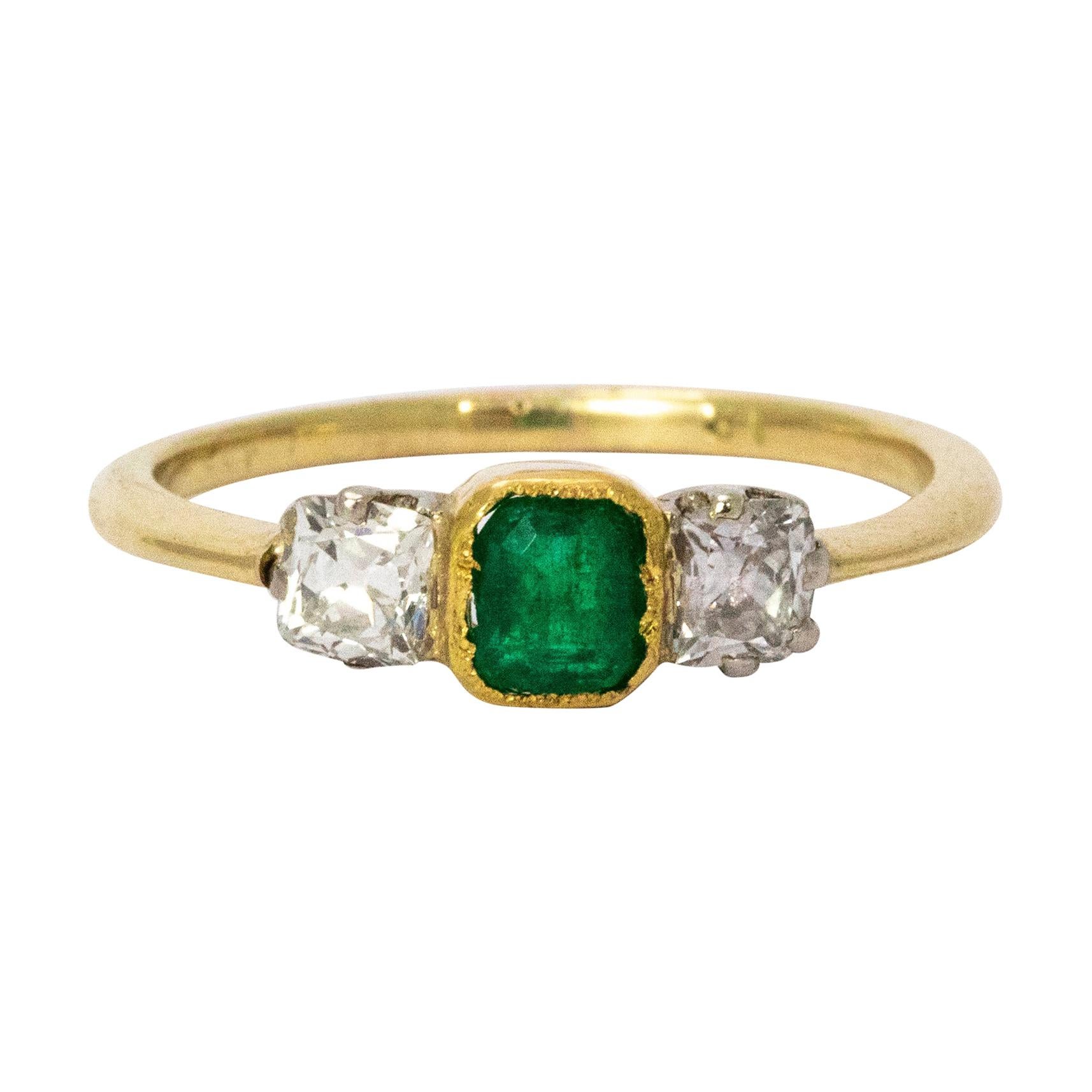 Vintage Emerald and Diamonds Three-Stone 18 Karat Yellow Gold Ring