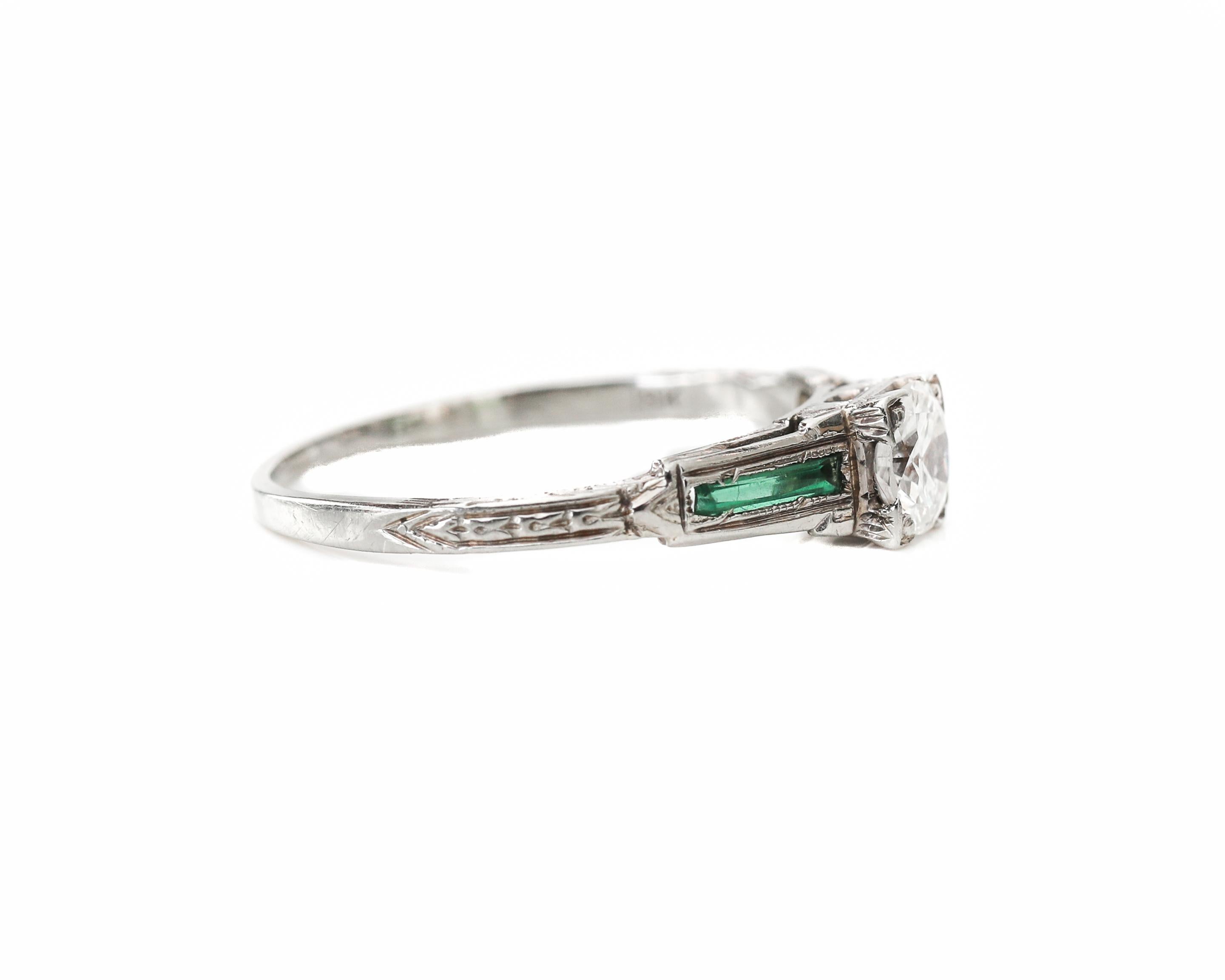 Art Deco Emerald Baguette and Old European Diamond 18 Karat Gold Carved Ring In Good Condition In Addison, TX