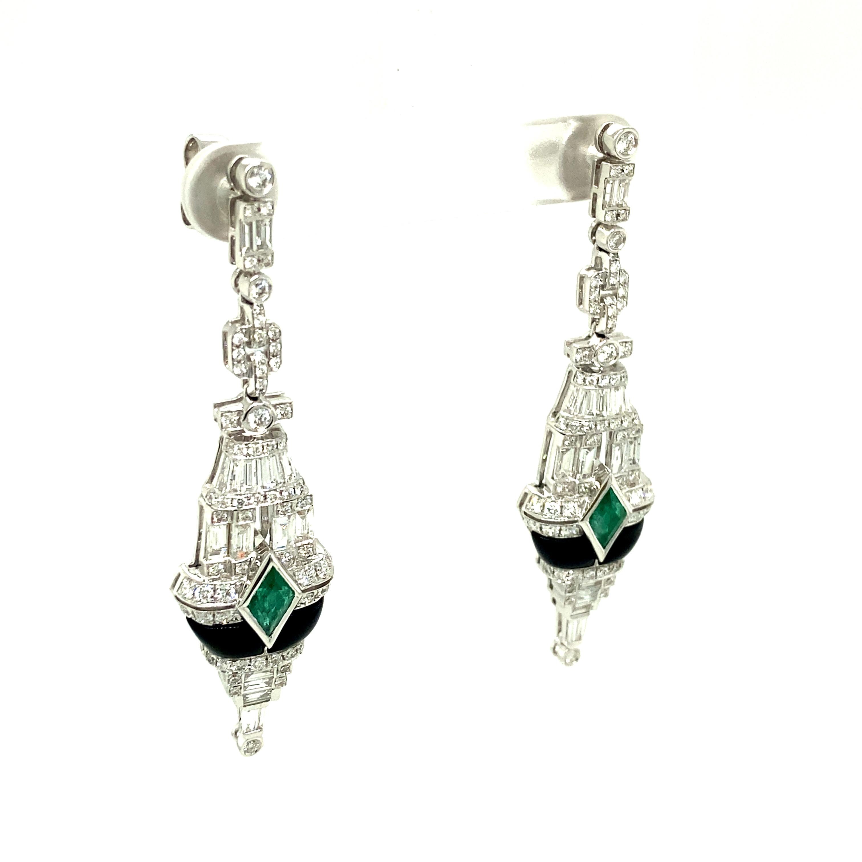 Women's or Men's Art Deco Style Emerald, Black Onyx, and White Diamond Gold Dangle Earrings