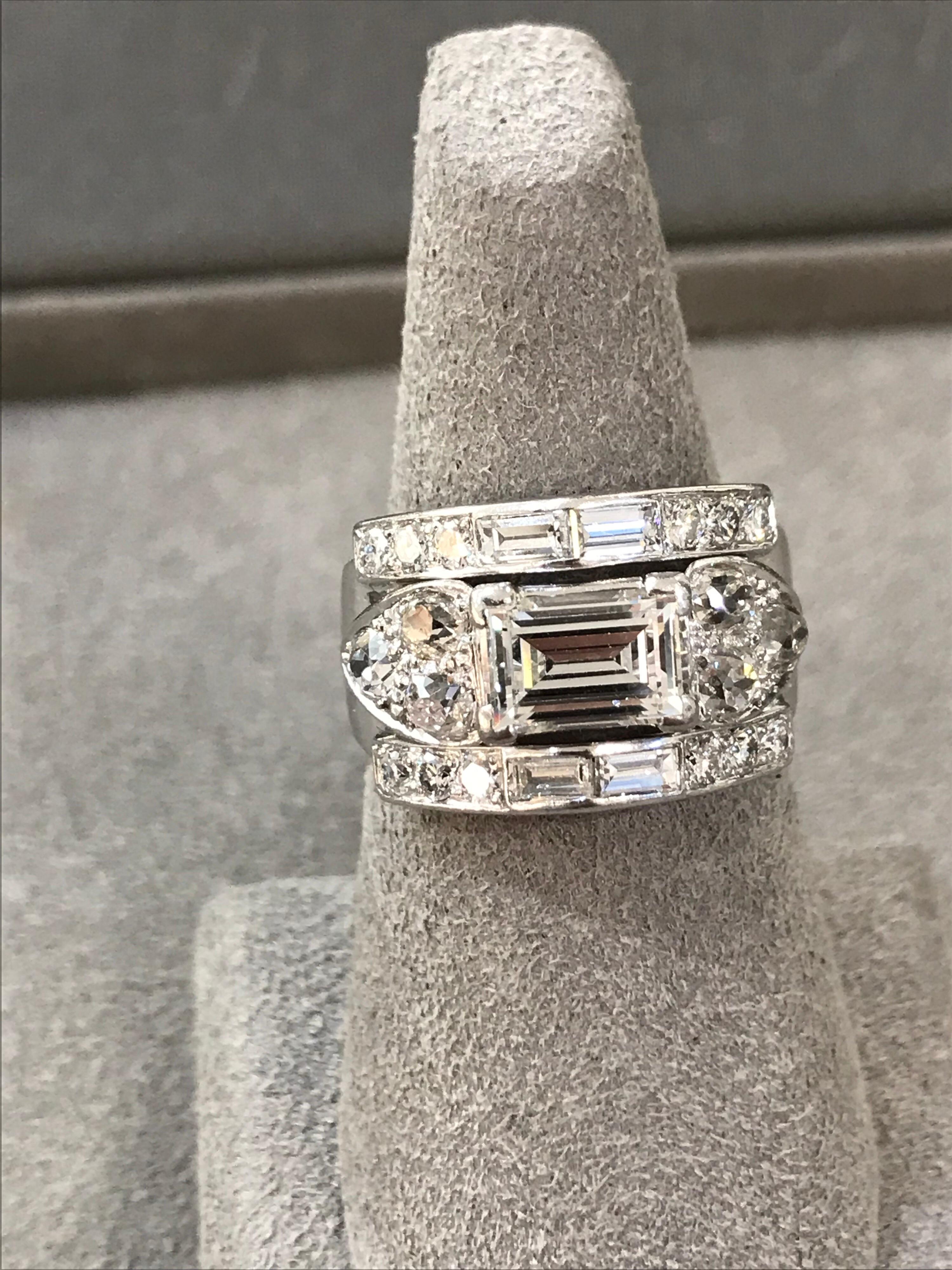 Art Deco Emerald Cut Diamond Gold Ring 2