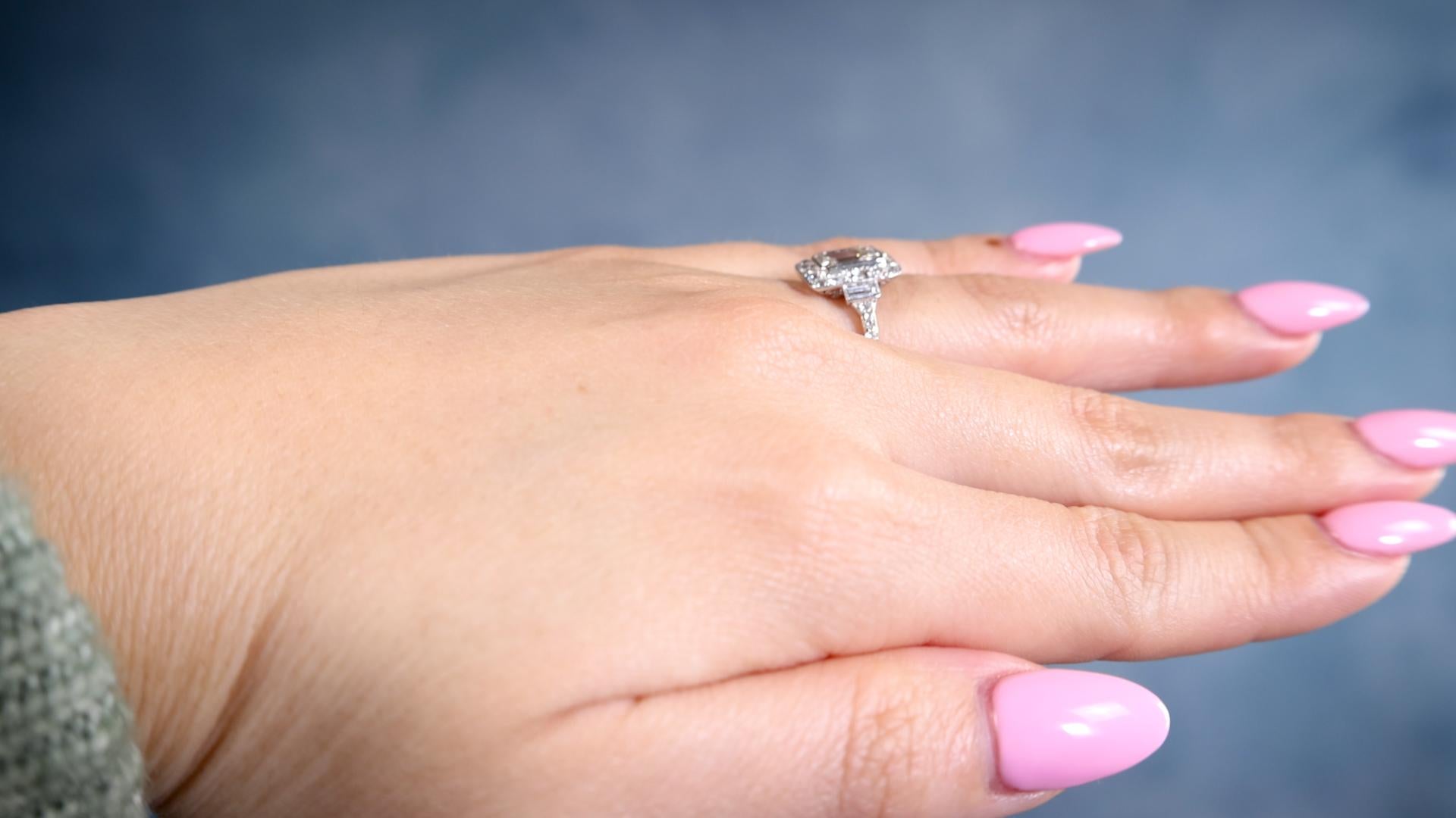 Women's or Men's Art Deco Emerald Cut Diamond Platinum Ring For Sale
