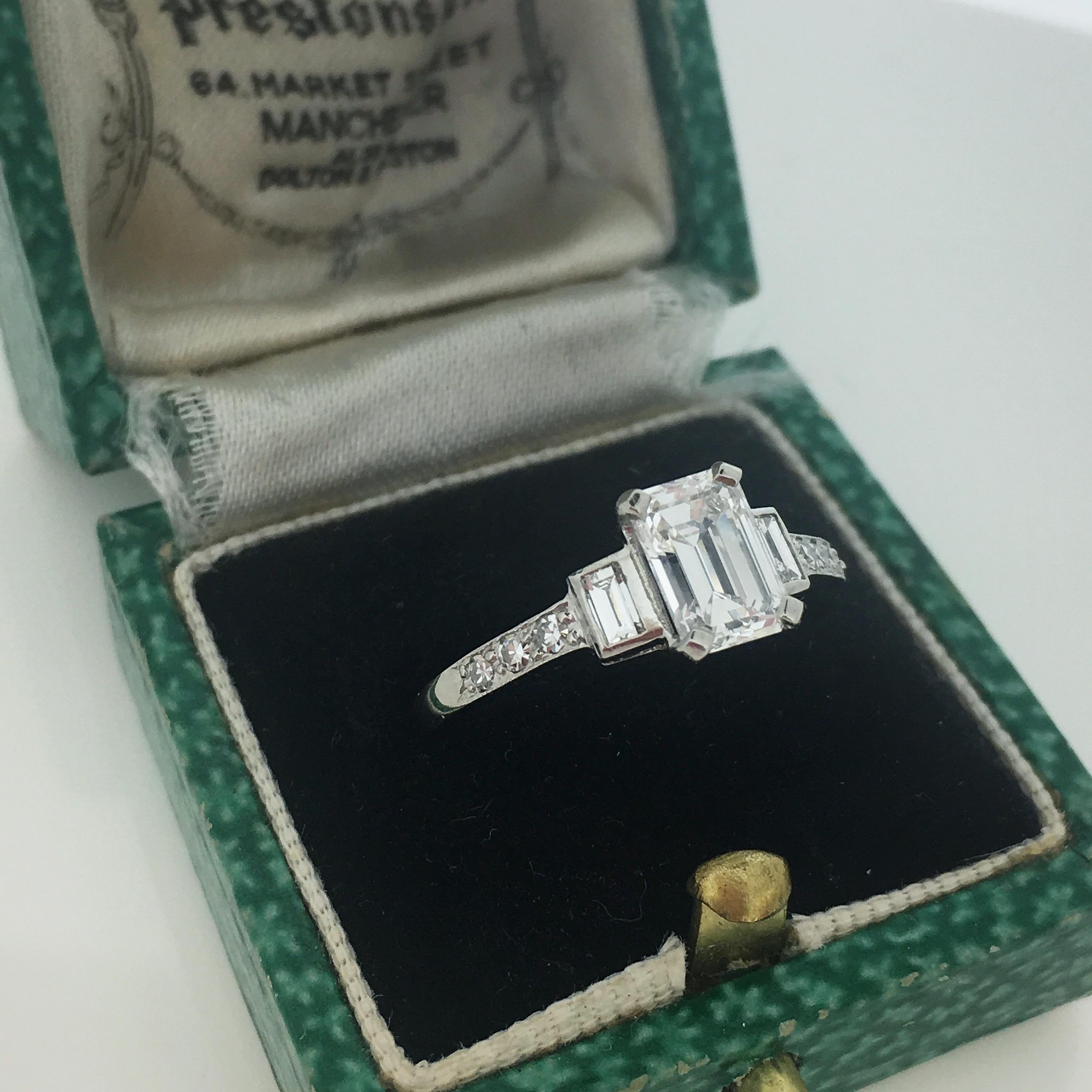 Art Deco Emerald Cut Diamond Solitaire Engagement Ring, circa 1940s 2