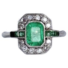 Art Deco Emerald, Diamond and 18 Carat Gold Panel Ring