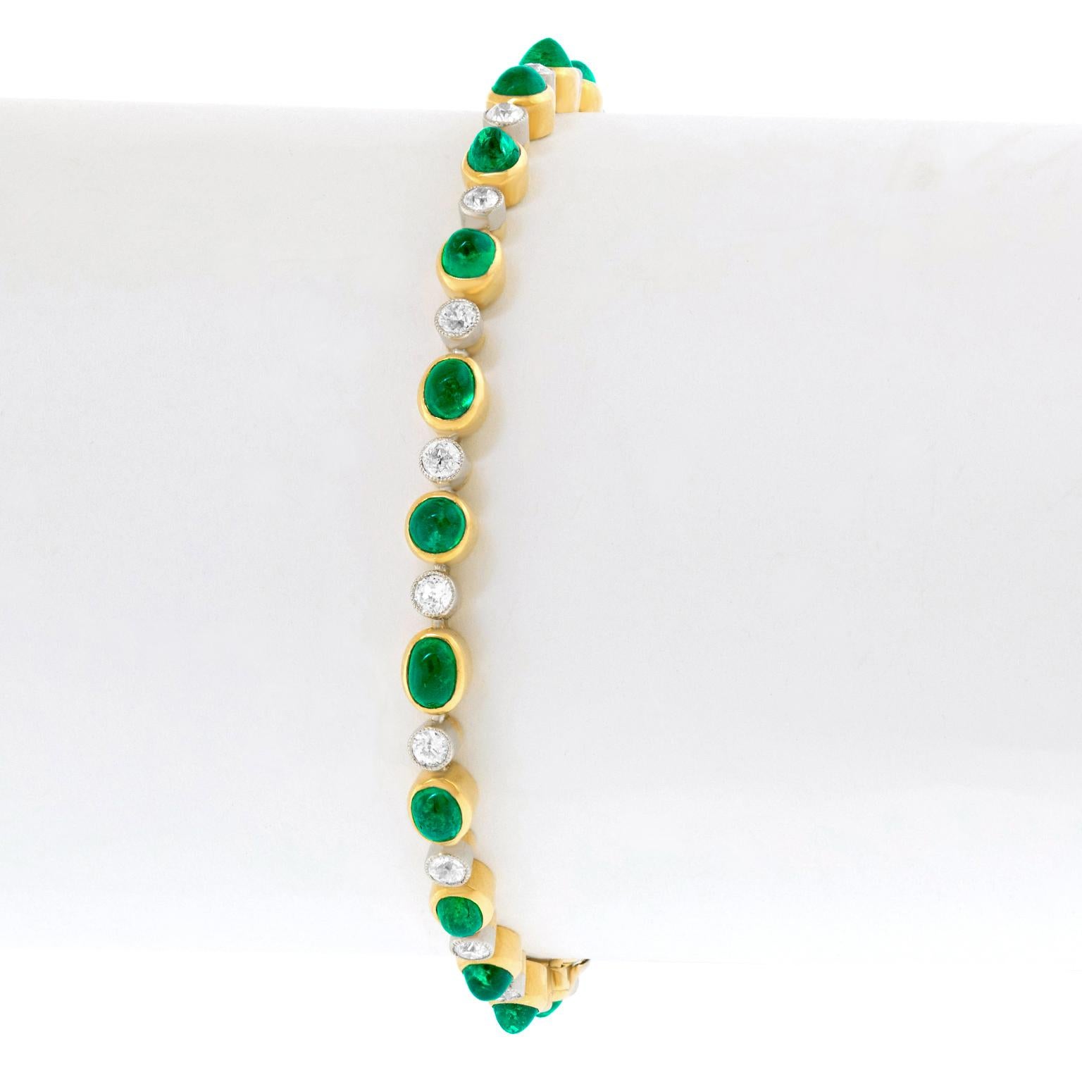Oval Cut Art Deco Emerald & Diamond Bracelet For Sale
