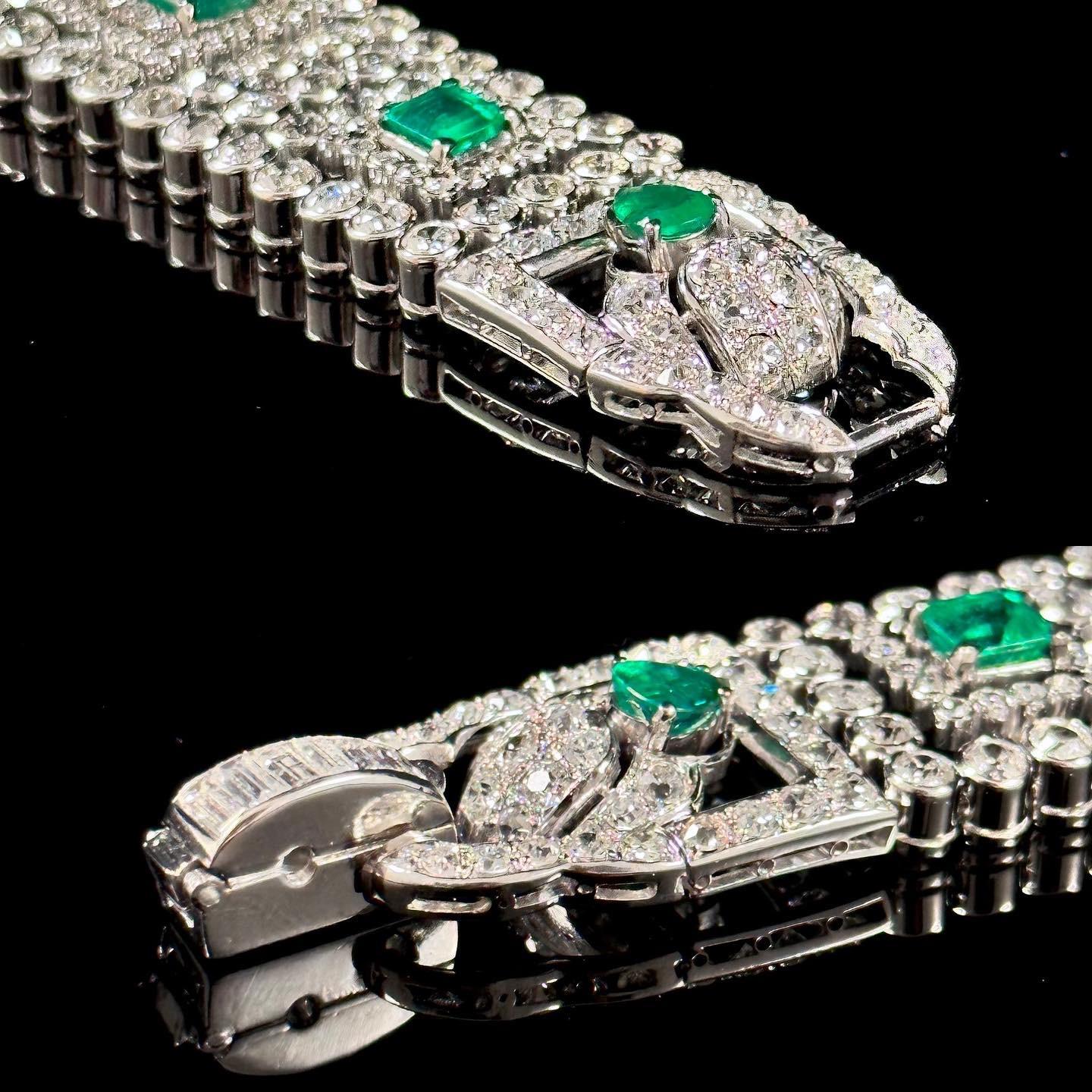 Art Deco Smaragd Diamant Schnalle Honeycomb Armband Platin Frankreich Französisch 1930er Jahre im Angebot 5