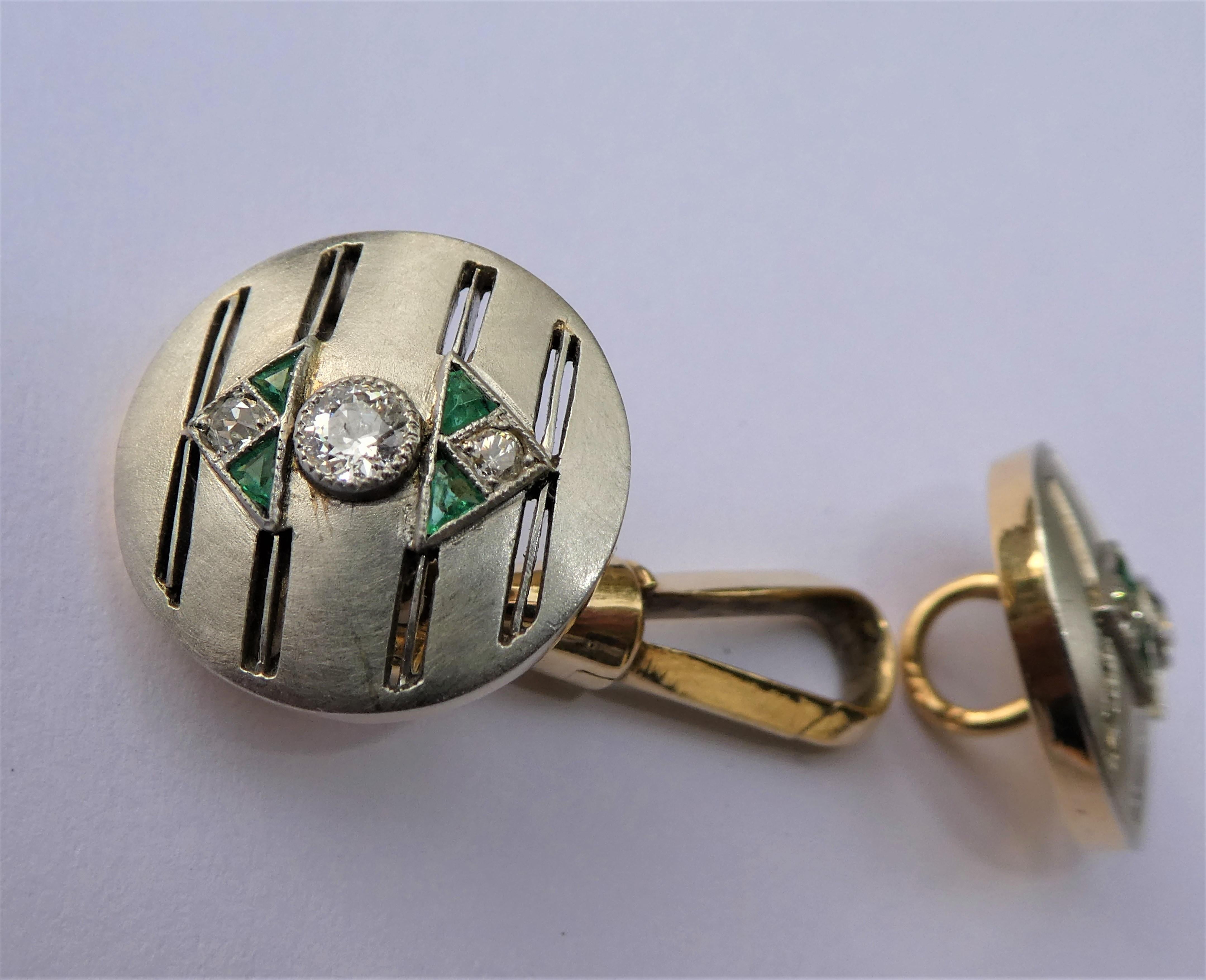 Art Deco Emerald Diamond Platinum and 14 Karat Gold Austrian Cufflinks For Sale 2