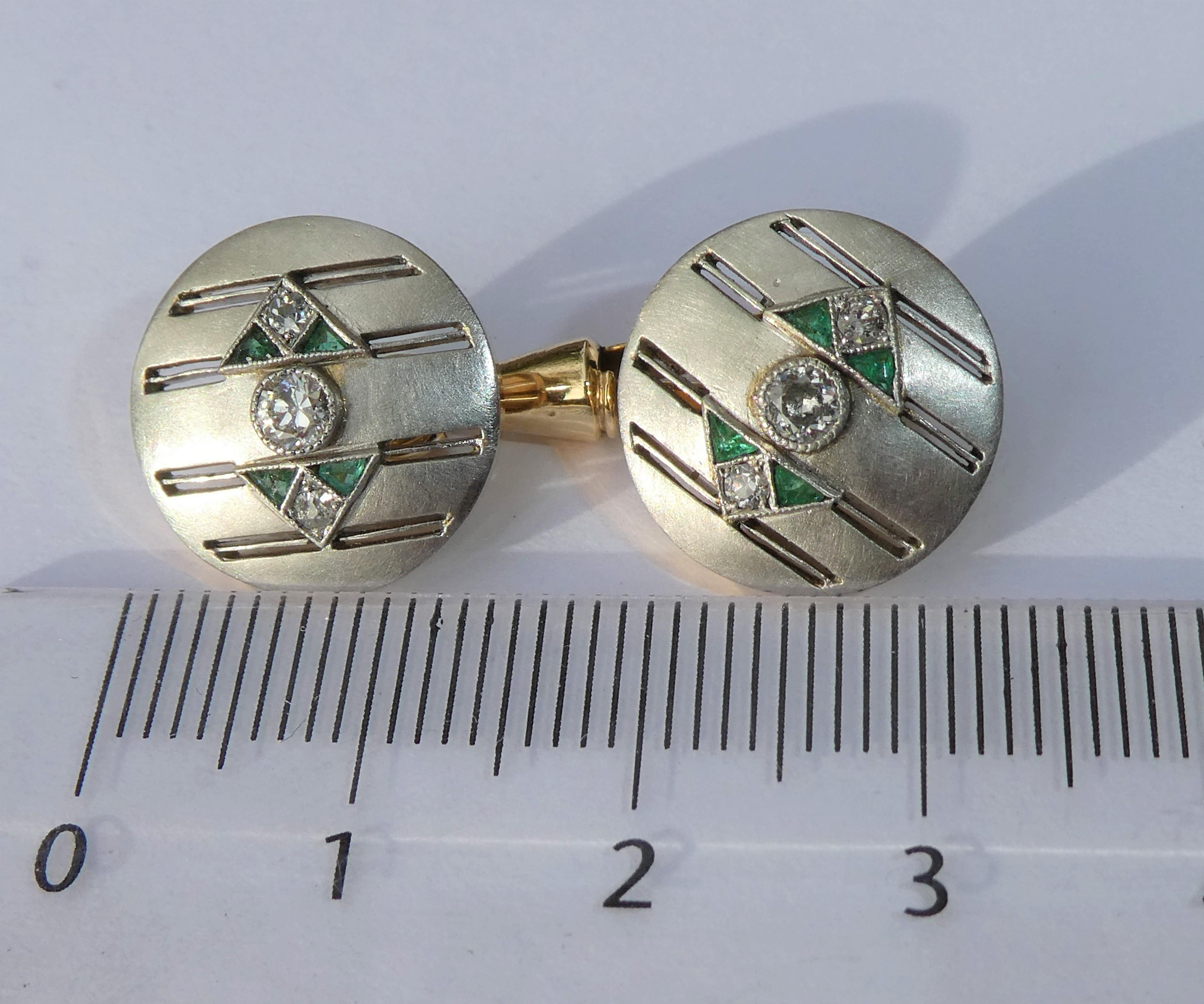 Art Deco Emerald Diamond Platinum and 14 Karat Gold Austrian Cufflinks For Sale 3