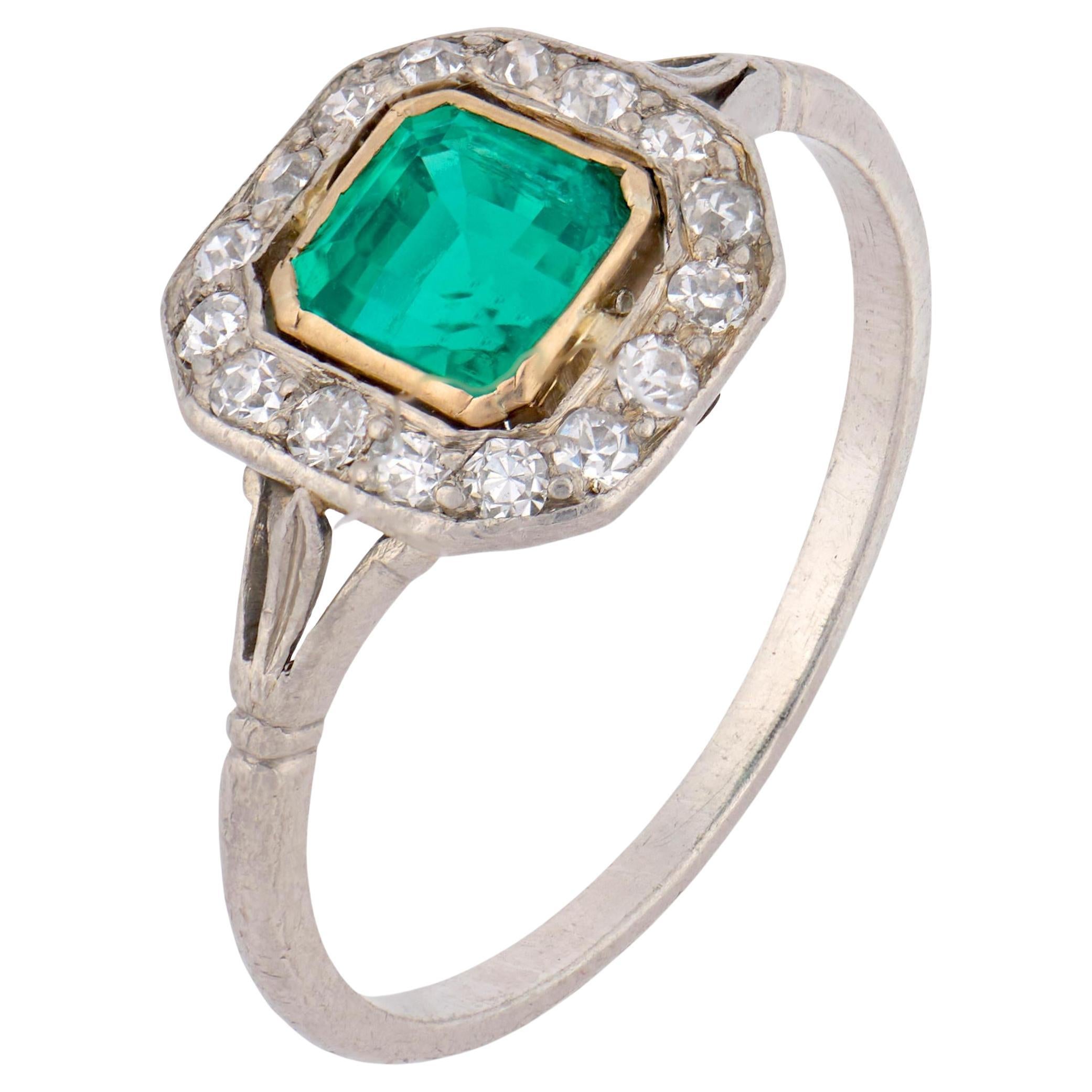 Art Deco emerald diamond platinum cluster ring