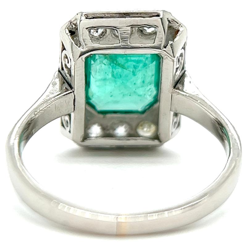 Women's or Men's Art Deco Emerald Diamond Platinum Filigree Ring