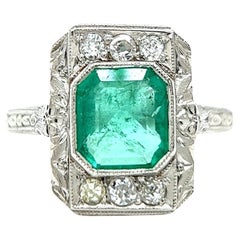 Vintage Art Deco Emerald Diamond Platinum Filigree Ring