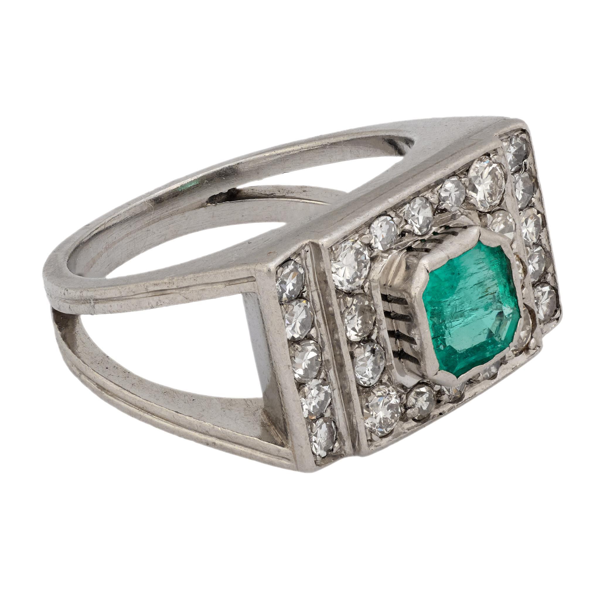 Emerald Cut Art Deco emerald diamond platinum ring For Sale