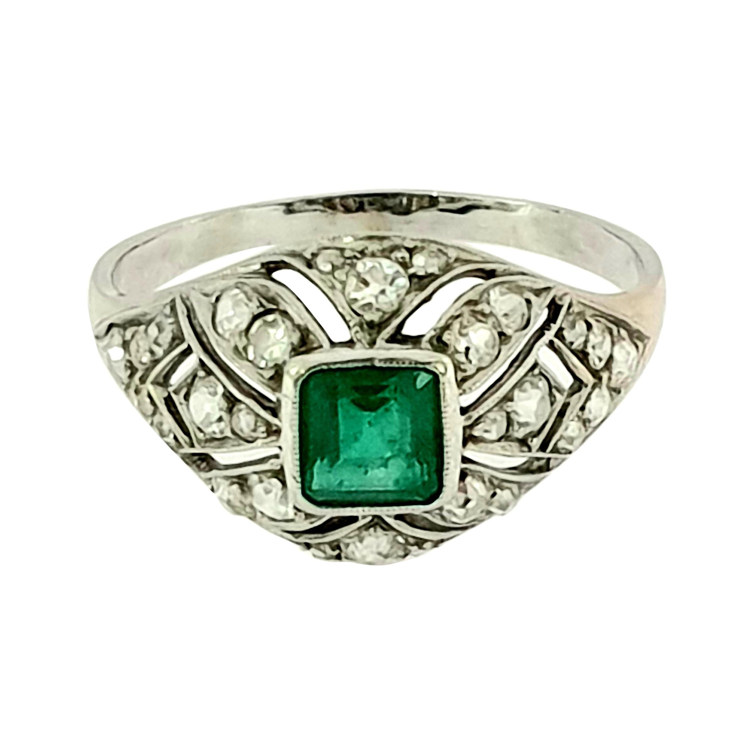 Art Deco Emerald Diamond Platinum Ring