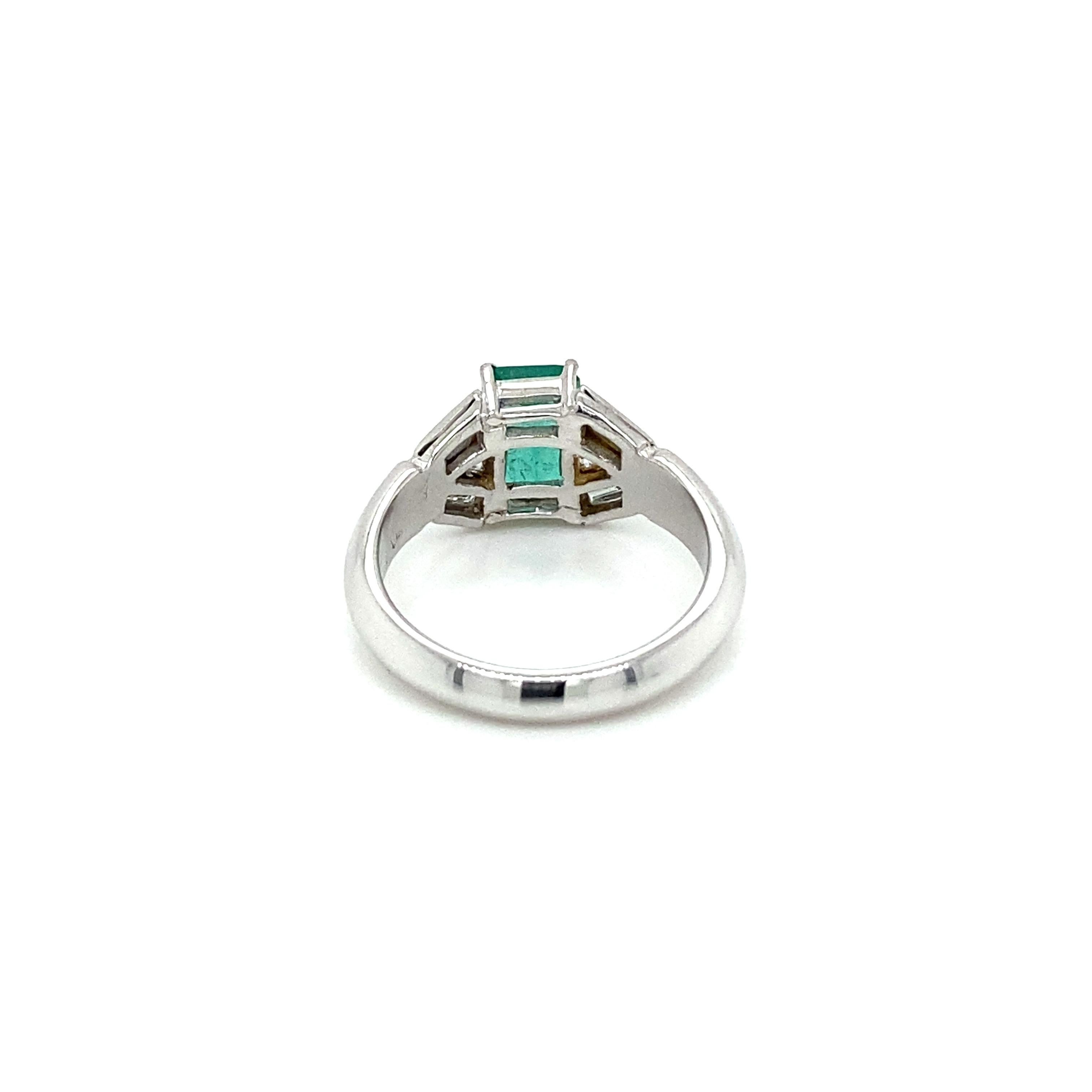 Art Deco Emerald Diamond Ring 3