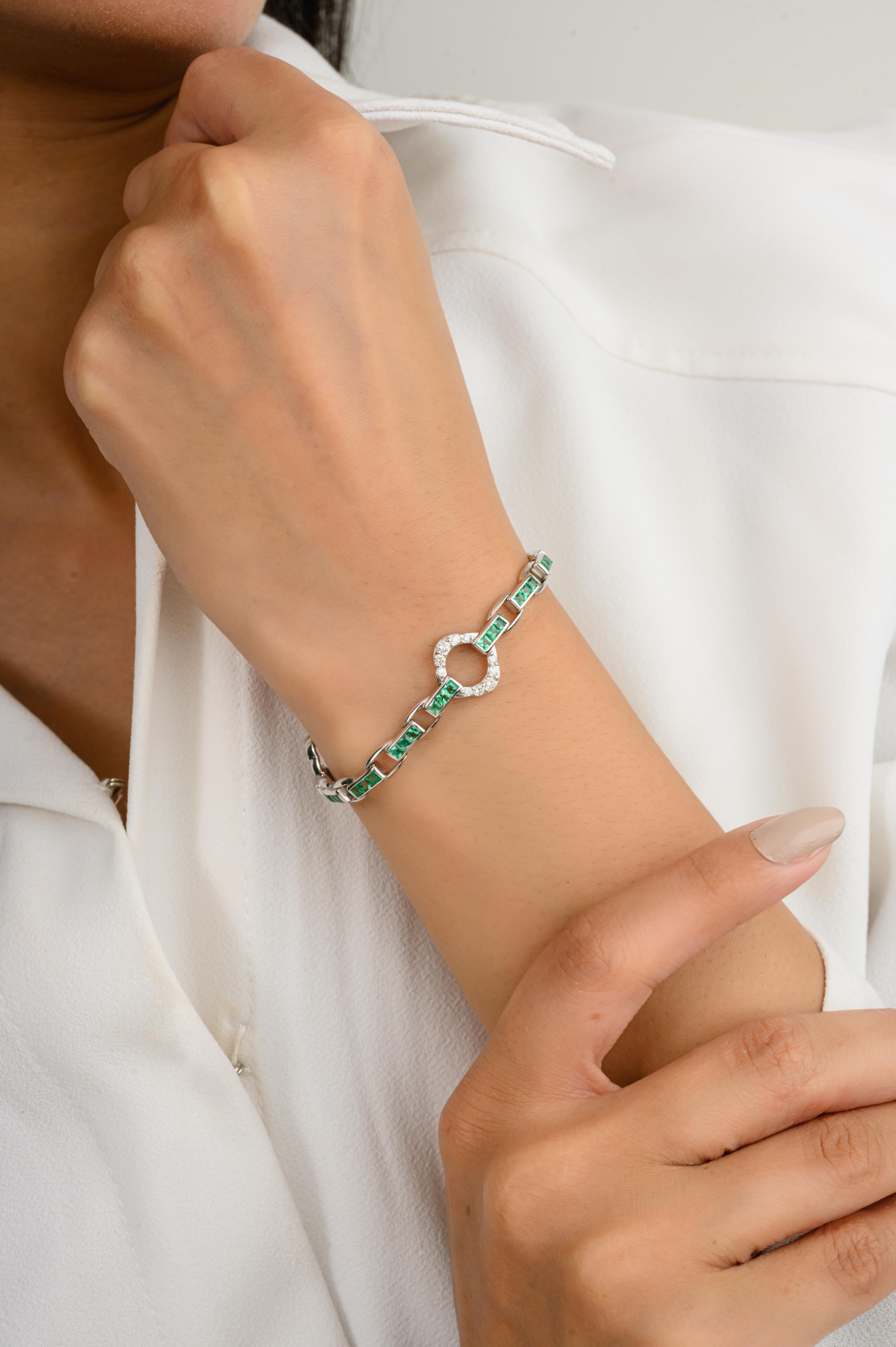 Art Deco Emerald Diamond Tennis Bracelet for Wedding in 14k Solid White Gold For Sale 1