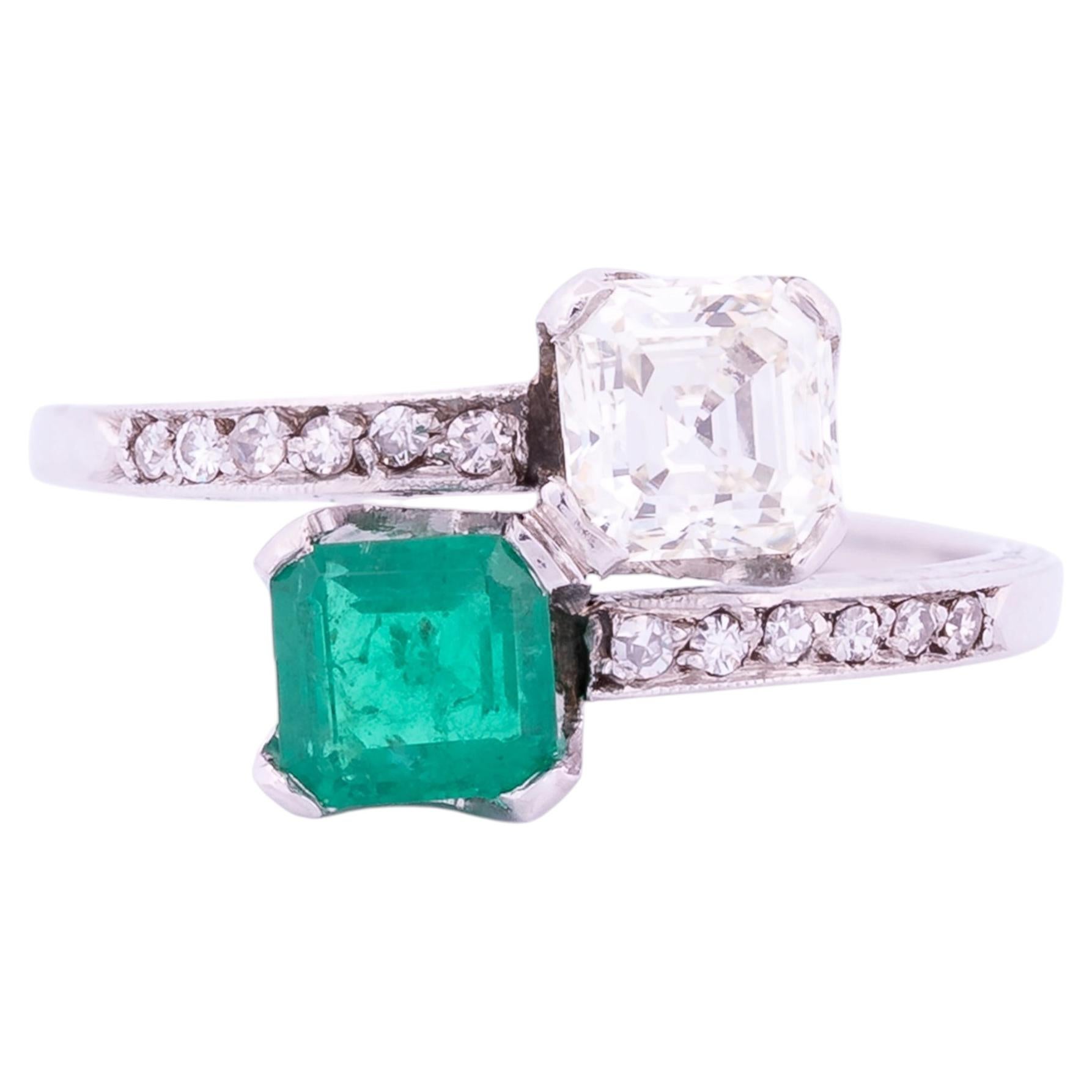 Art Deco Emerald Diamond Toi et Moi Platinum Ring Circa 1925