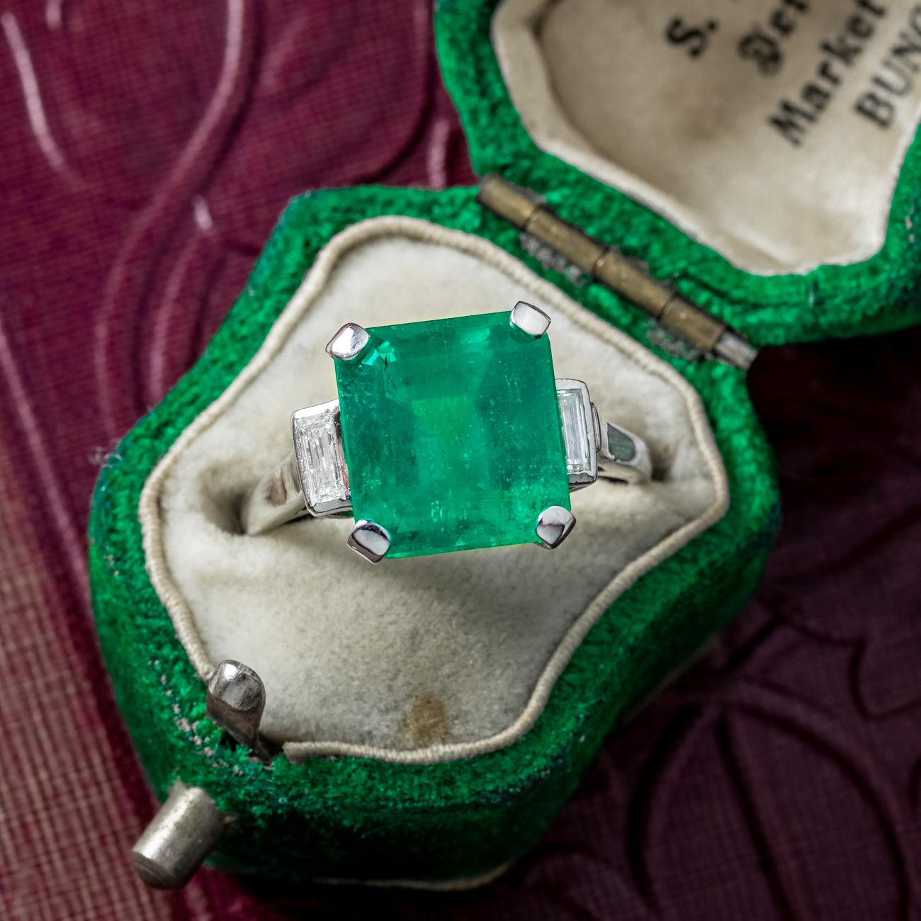 Art Deco Emerald Diamond Trilogy Ring 7.24ct Colombian Emerald With Cert For Sale 1