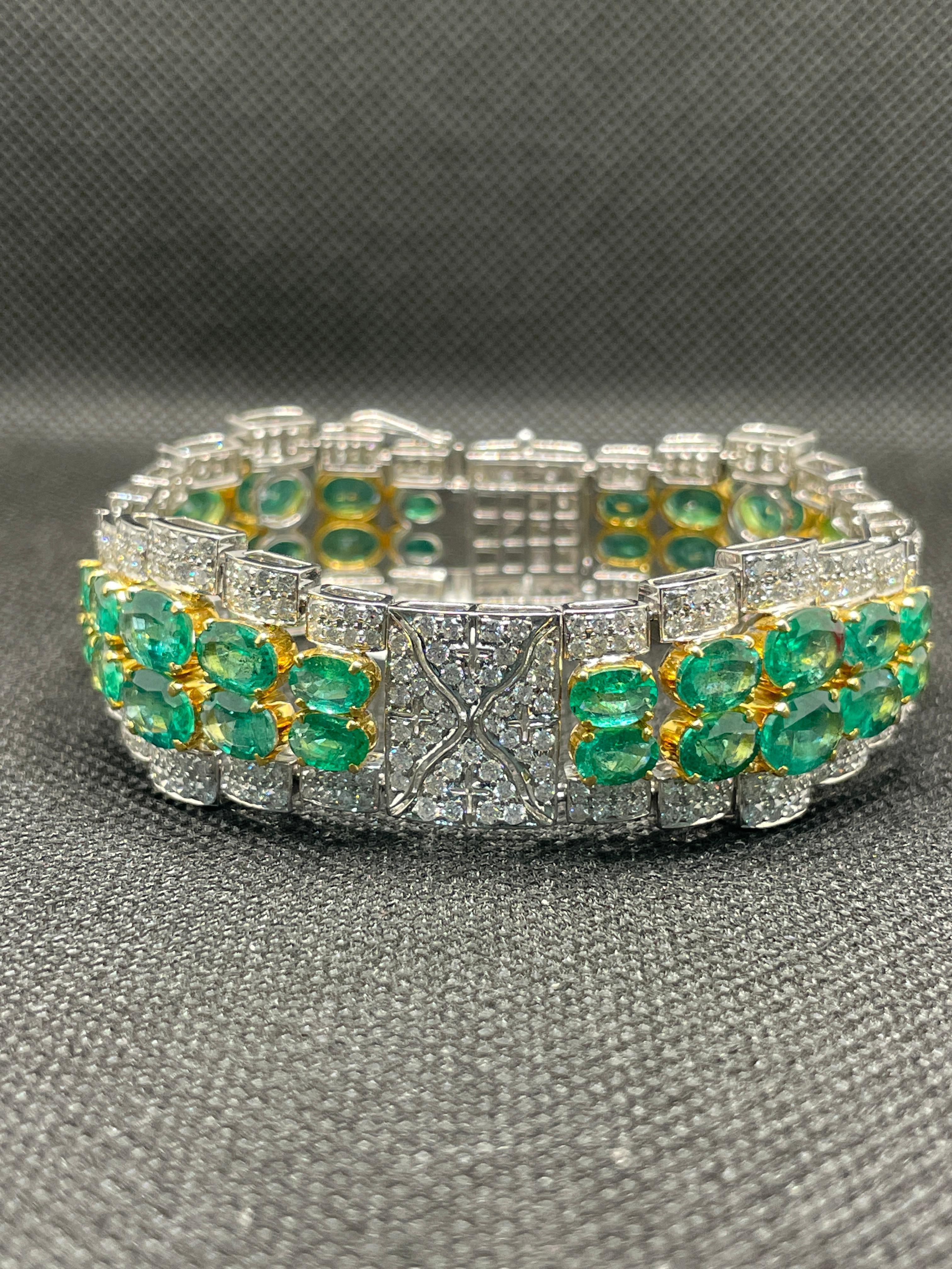 Art Déco Bracciale nuziale Art Deco con smeraldo e diamanti in oro bianco massiccio 18 kt. in vendita