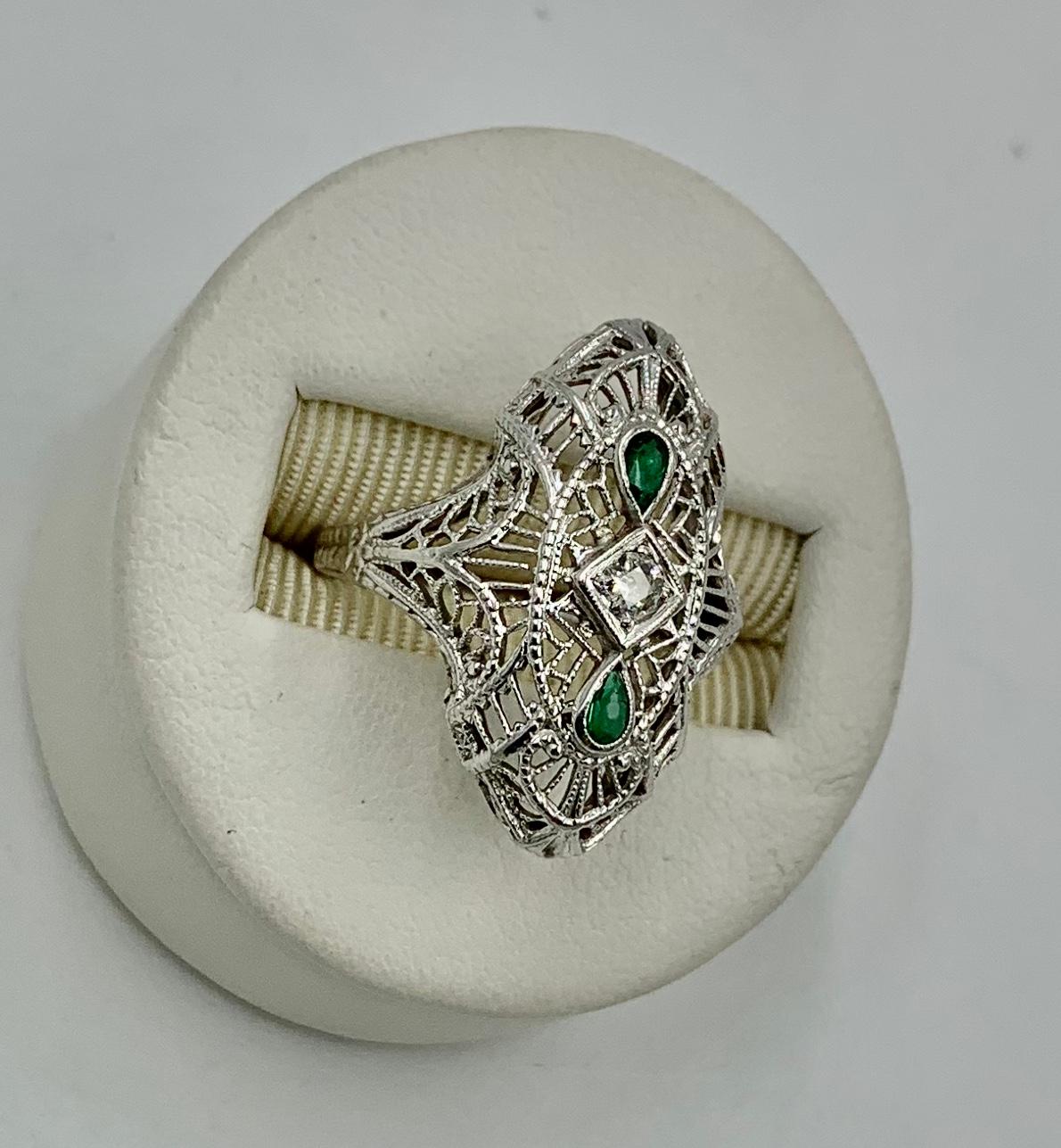 Art Deco Emerald Diamond Wedding Engagement Ring 14 Karat White Gold Edwardian 2