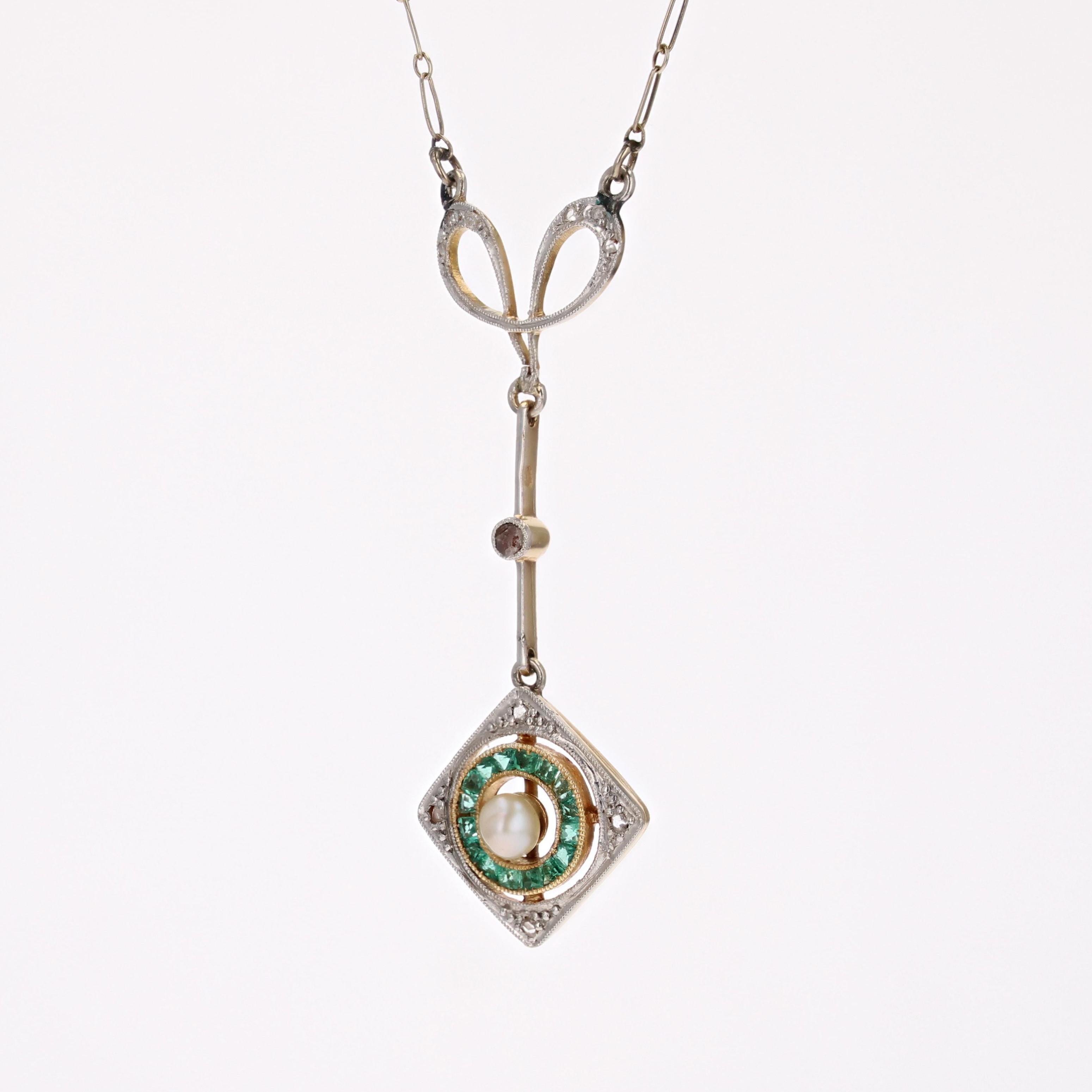 Women's Art Deco Emerald Diamonds Fine Pearl 18 Karat Yellow White Gold Pendant Necklace For Sale