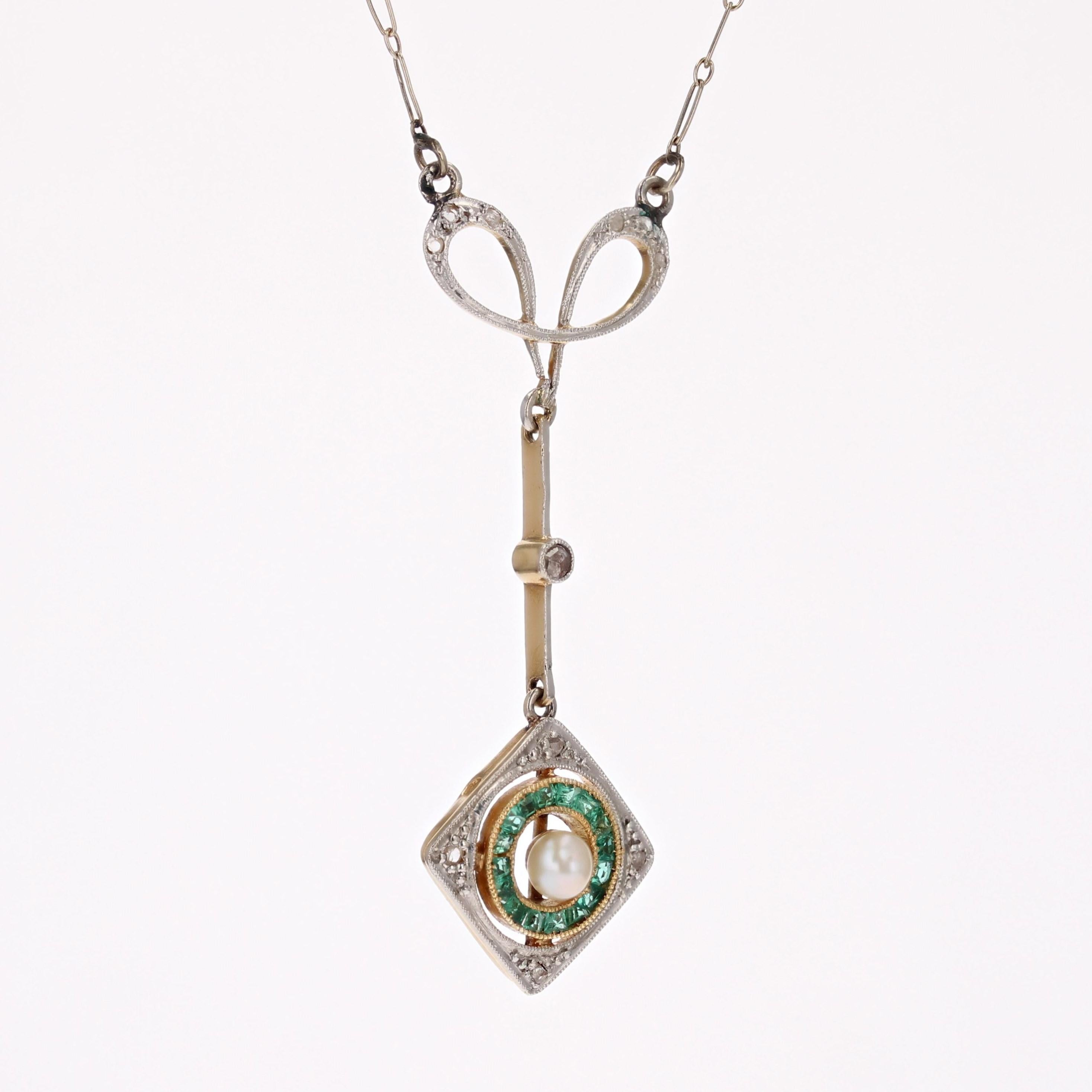 Art Deco Emerald Diamonds Fine Pearl 18 Karat Yellow White Gold Pendant Necklace For Sale 1