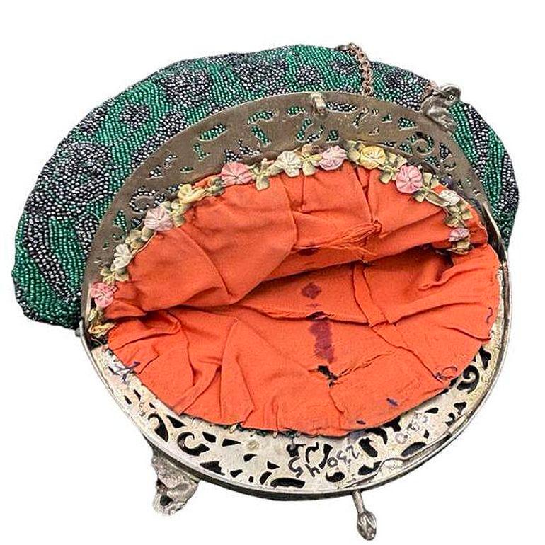 Mid-20th Century Art Deco Emerald Green Glass Beaded Evening Bag w/ Silver Swan Clasps