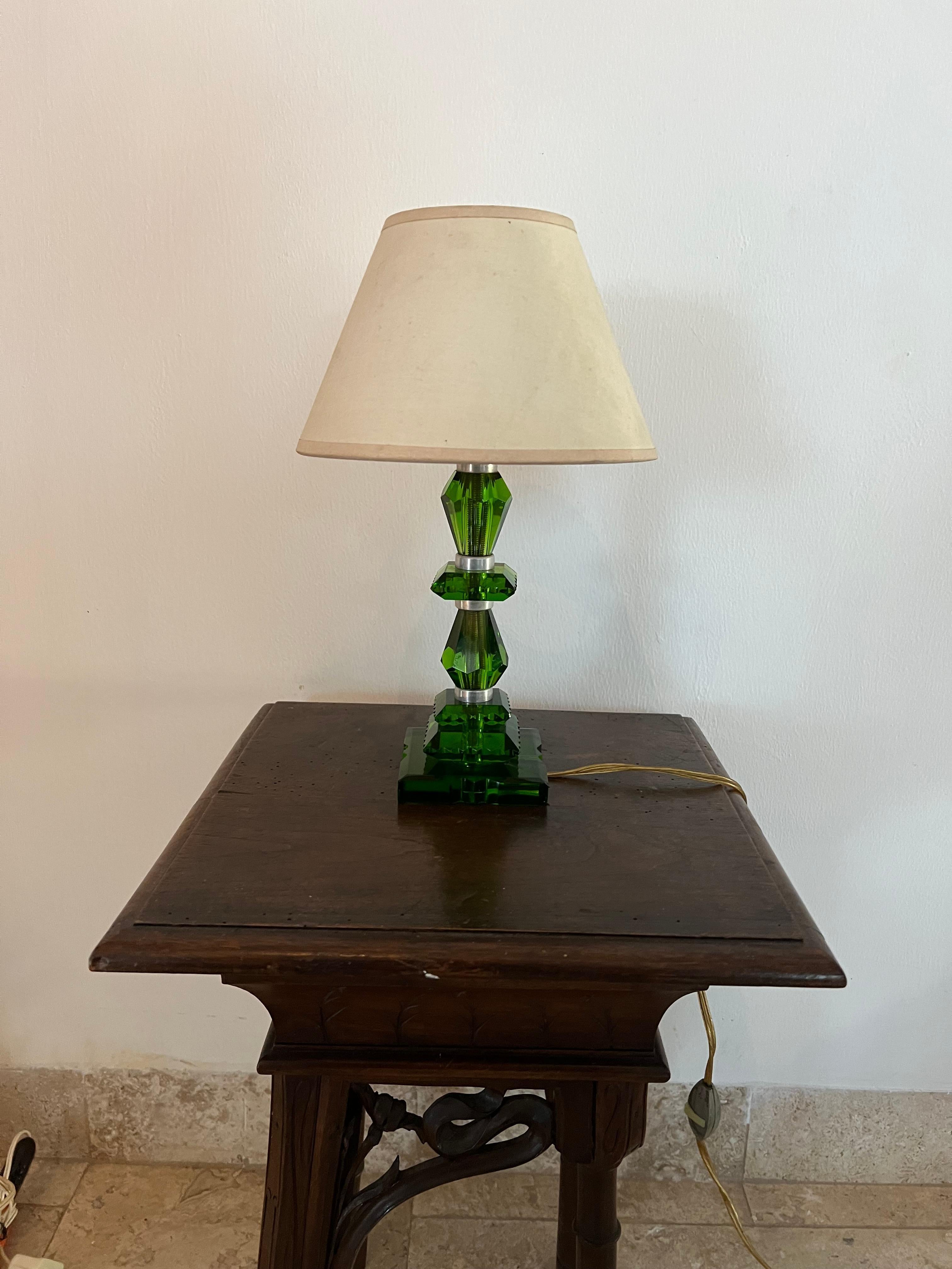 Art Deco Emerald Green Lamp ITSO Baccarat and Jacques Adnet, France circa 1940 In Good Condition For Sale In Merida, Yucatan