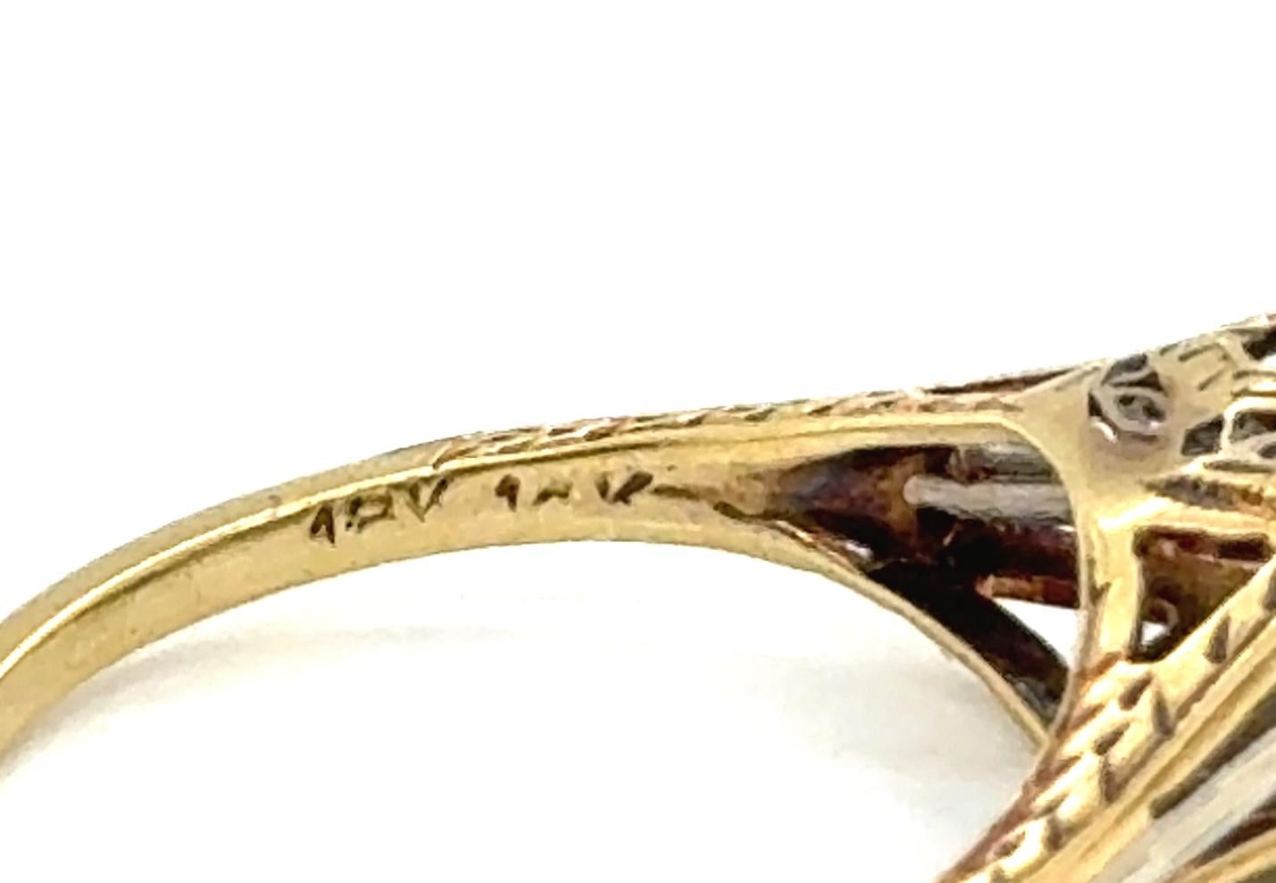 Anello di fidanzamento solitario Art Deco con smeraldo da .26ct Raro in oro giallo 18K Originale 1 In condizioni ottime in vendita a Dearborn, MI