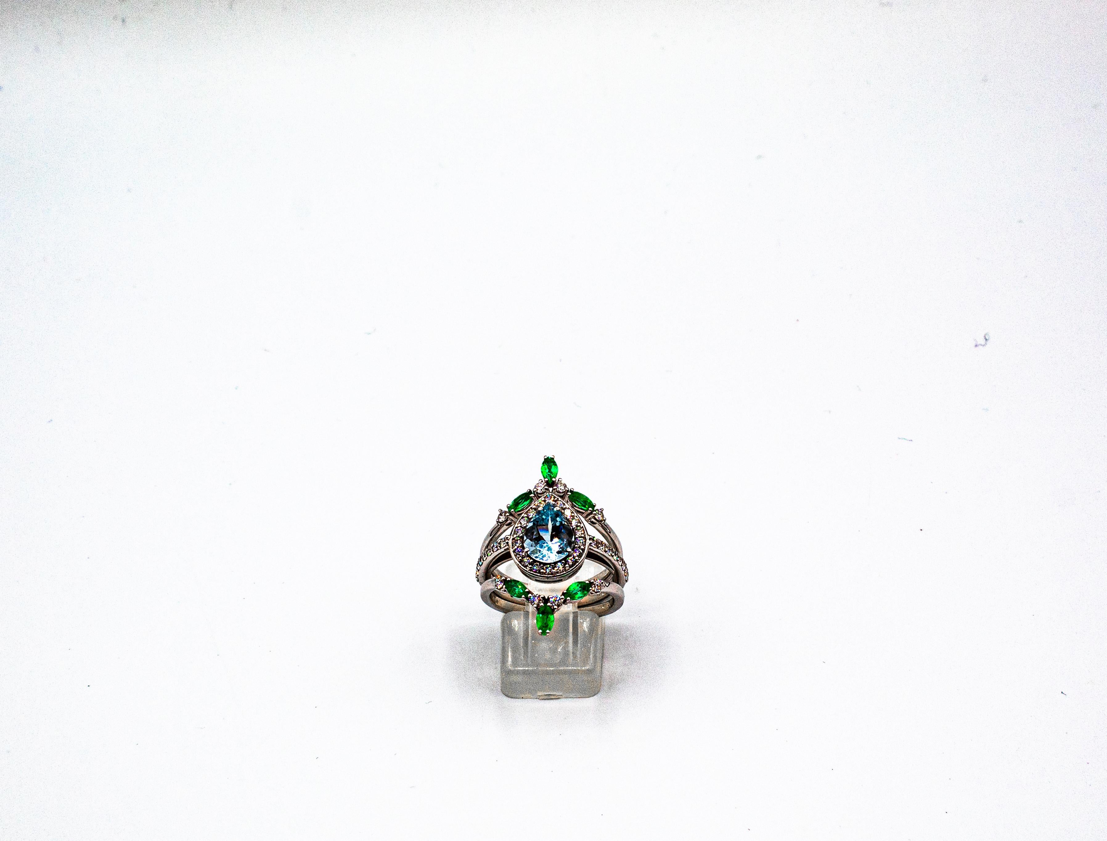 Art Deco Smaragd Weiß Diamant Aquamarin Weißgold Dreifach Cocktail Ring Set (Art déco) im Angebot