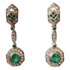 Art Deco Emeralds and Diamonds White Gold Cocktail Earrings