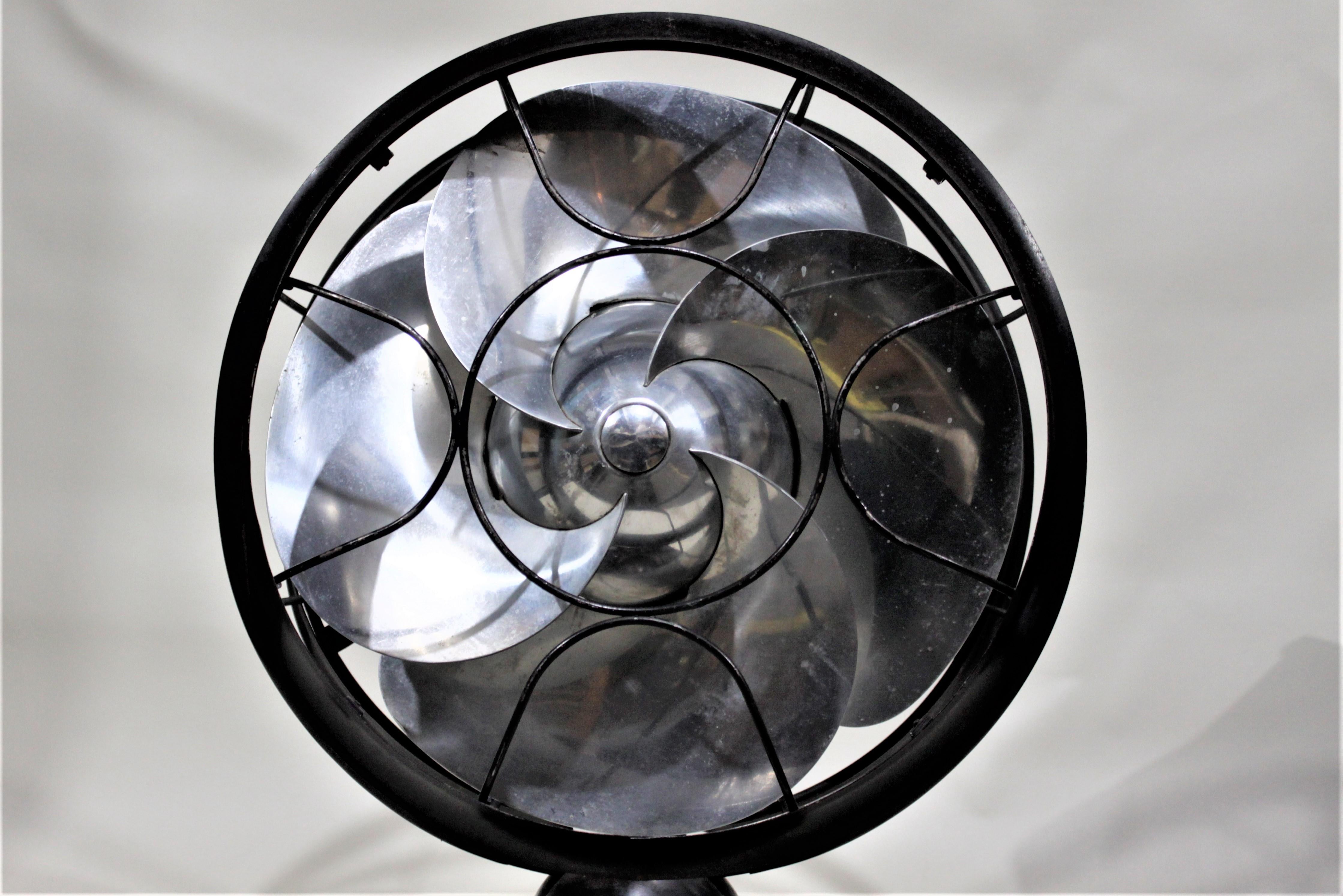 Art Deco Emerson Silver Swan Industrial Oscillating Bullet Nose Fan In Good Condition In Hamilton, Ontario