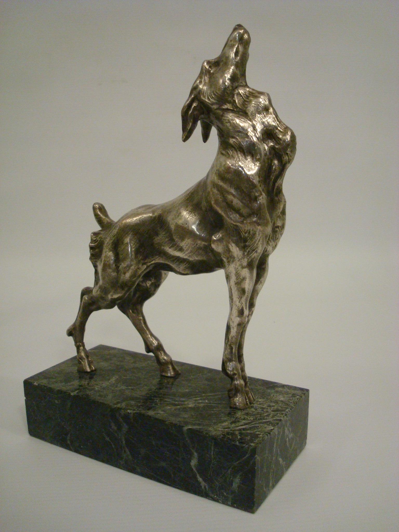 Serre-livres Art Déco Emile Carlier en forme de chèvre figurative, France 1925 en vente 2
