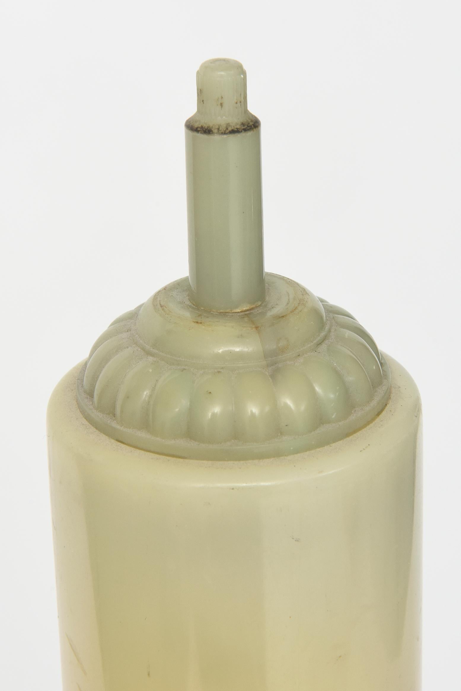 Art Deco Empire State Building Florescent Table Lamp In Good Condition For Sale In Miami Beach, FL