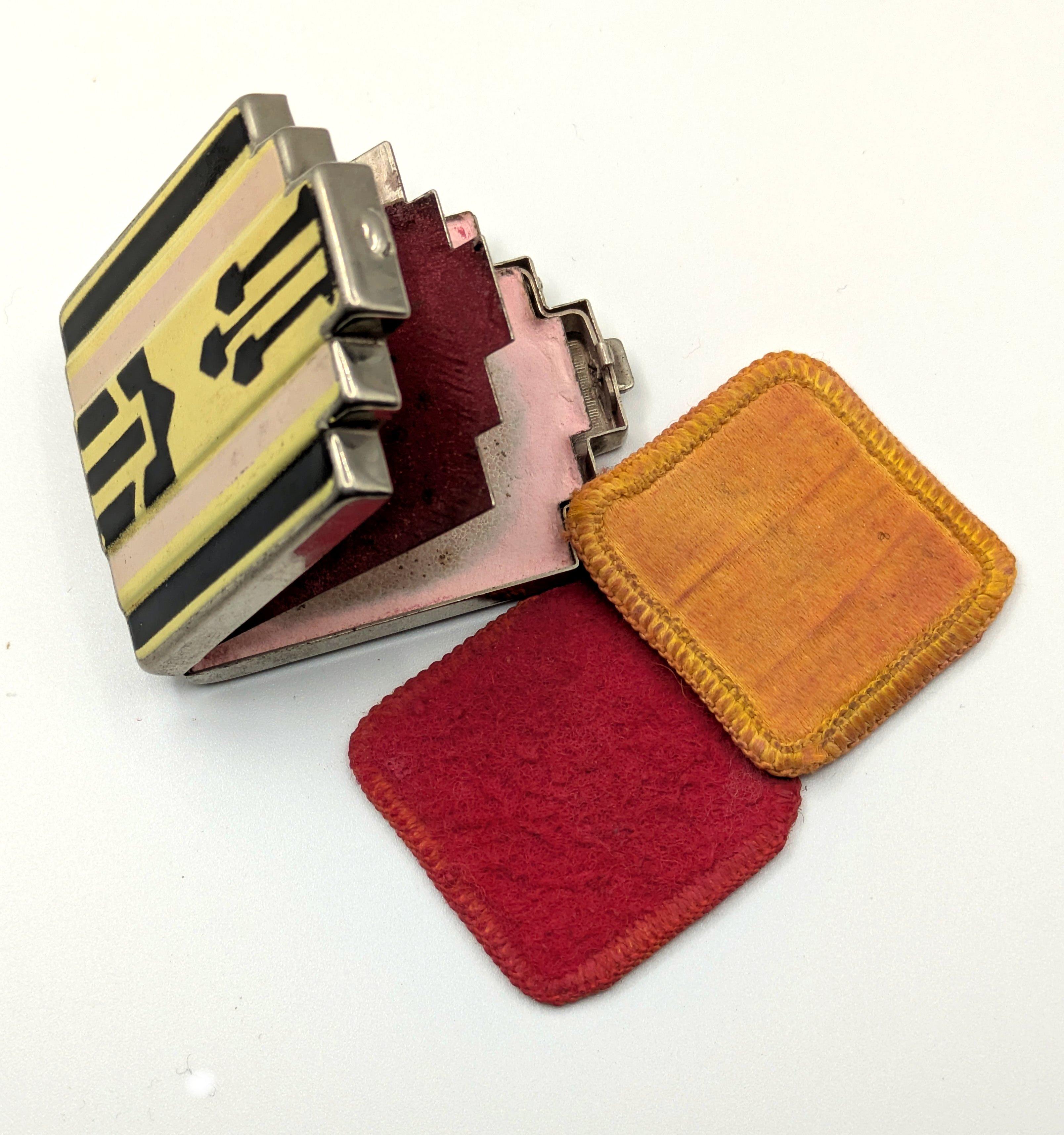 Art Deco Empire State Building Powder Compact, c1930 im Angebot 4