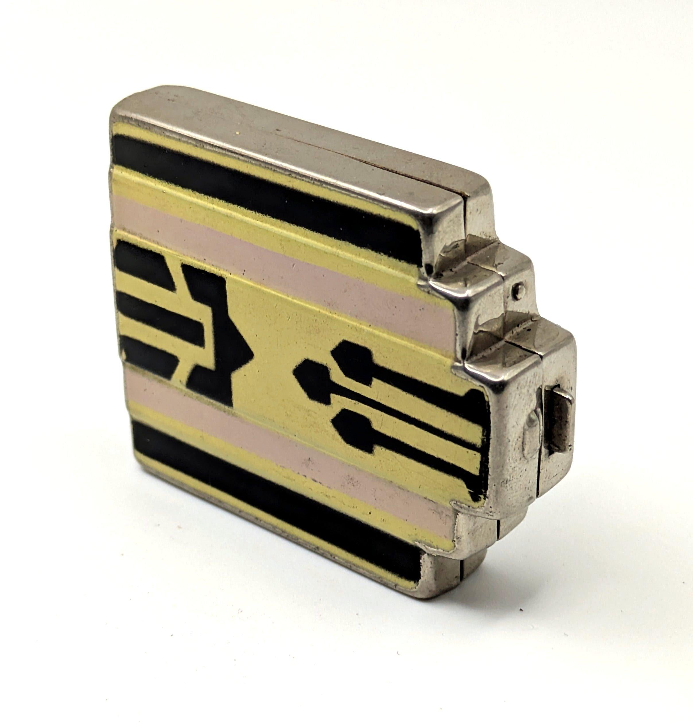 Art Deco Empire State Building Powder Compact, c1930 im Angebot 7