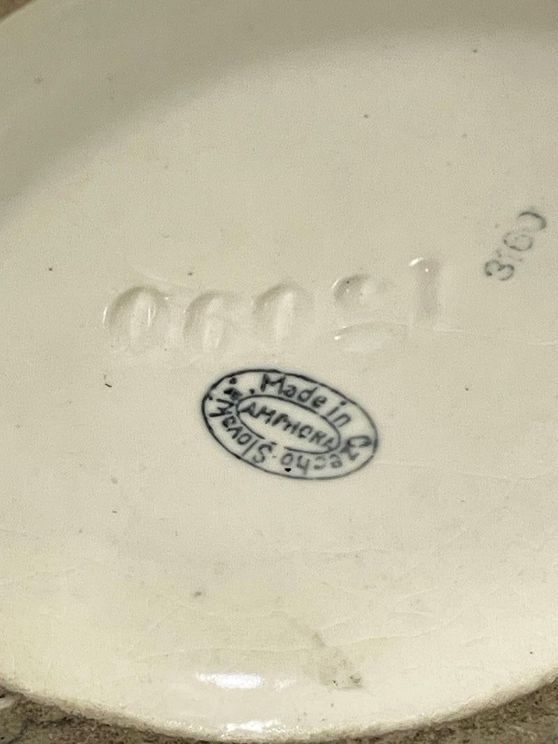 XX secolo Vaso in smalto Art Déco con uccelli di Amphora Czecho-Slovacchia, 1920 in vendita