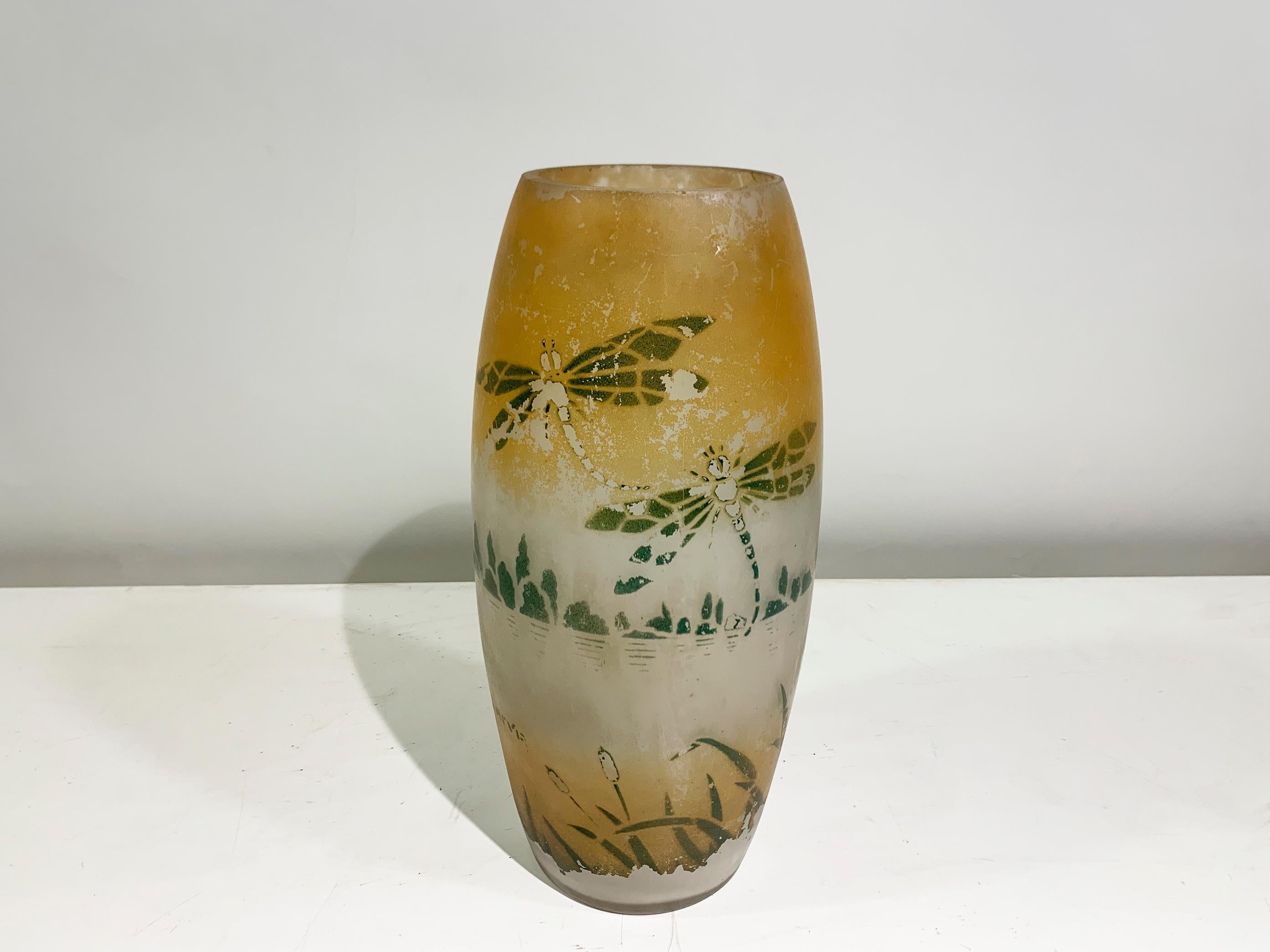 Emaillierte Art-déco-Vase, signiert „Sarva“, Frankreich, ca. 1920er Jahre (Art déco) im Angebot