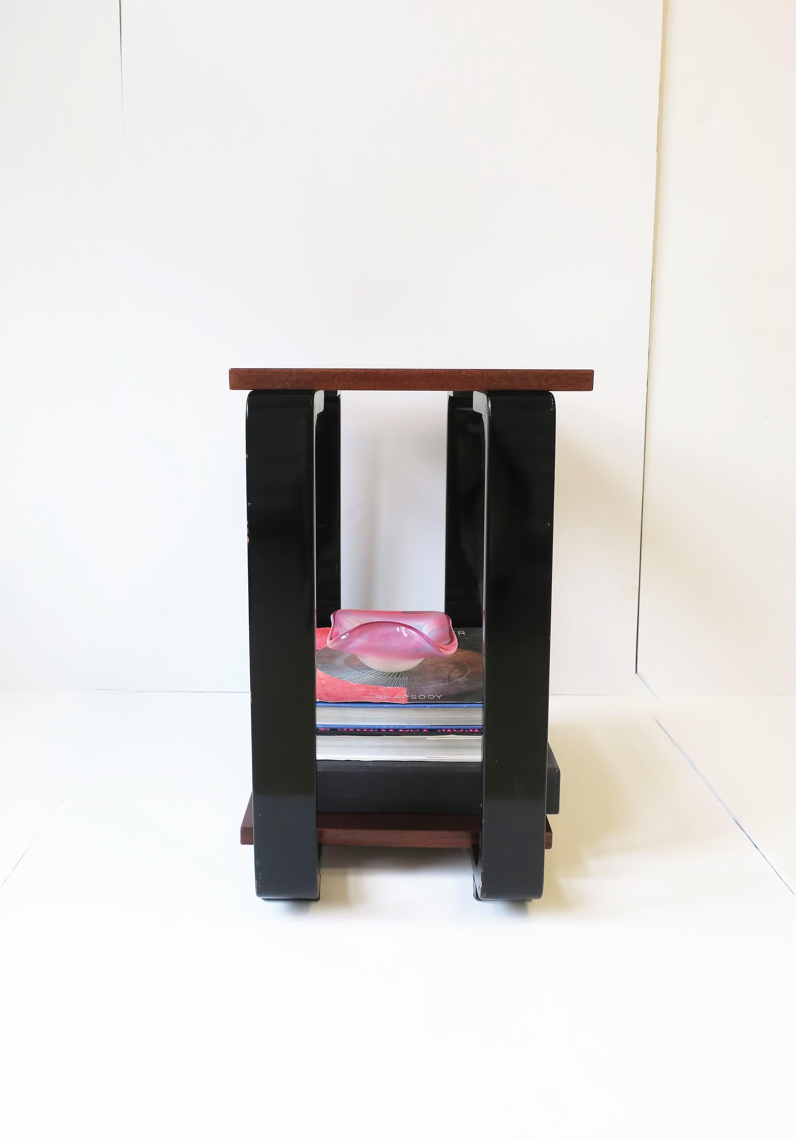 Art Deco End Table, circa 1990s For Sale 4