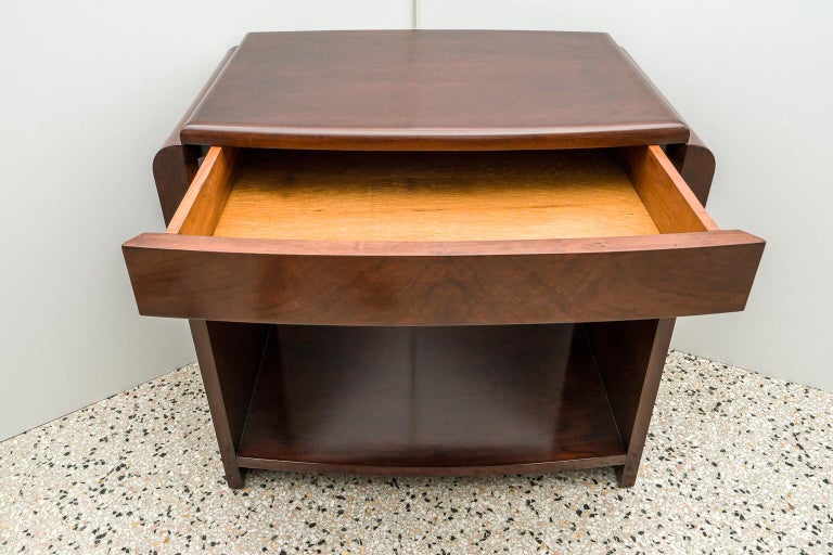 Art Deco End Table with Drawer For Sale at 1stDibs
