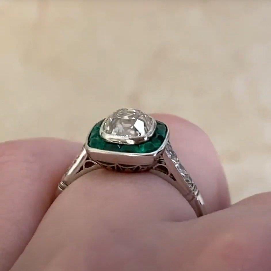 Anello di fidanzamento Art Deco in platino, anello aureolato con diamante da 1,30 carati In condizioni ottime in vendita a New York, NY