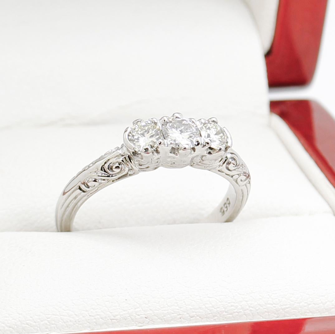 Art Deco Engagement Ring, White Gold Diamond Trilogy Ring In Good Condition For Sale In BALMAIN, NSW