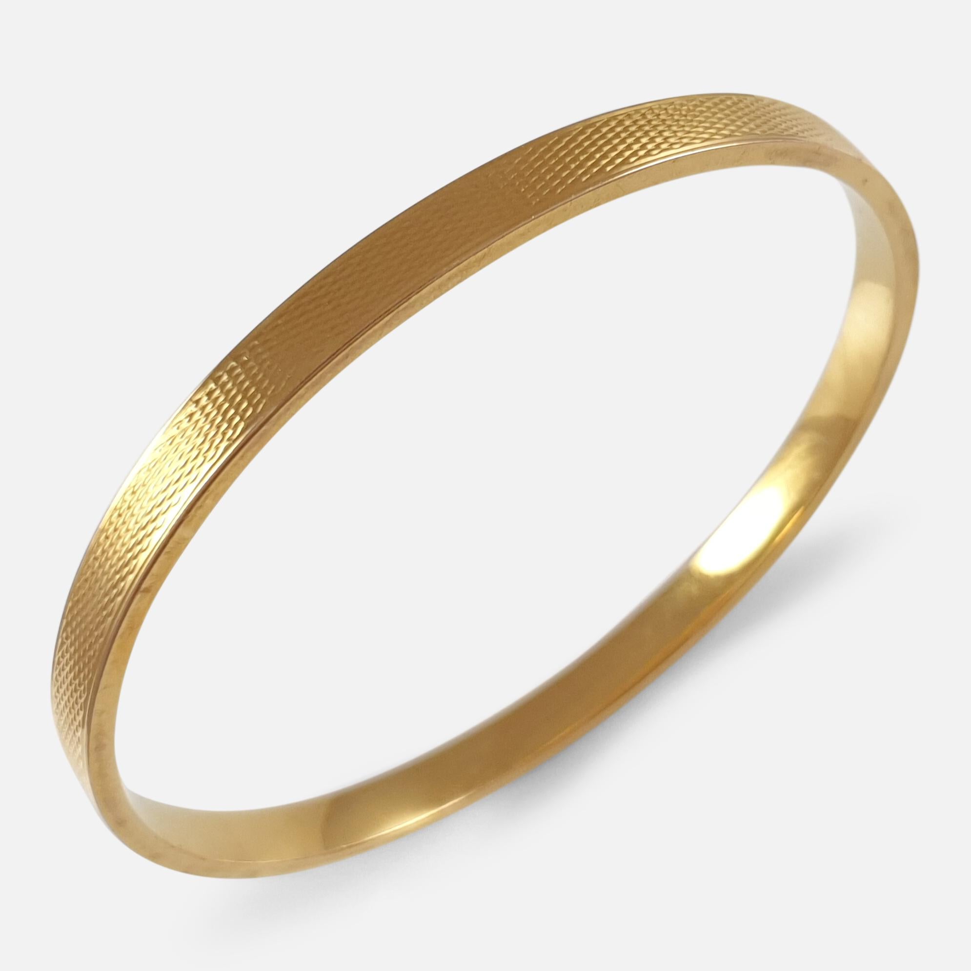 Art Deco Engine Turned 15 Karat Yellow Gold Flapper Bangle, London, 1927 1