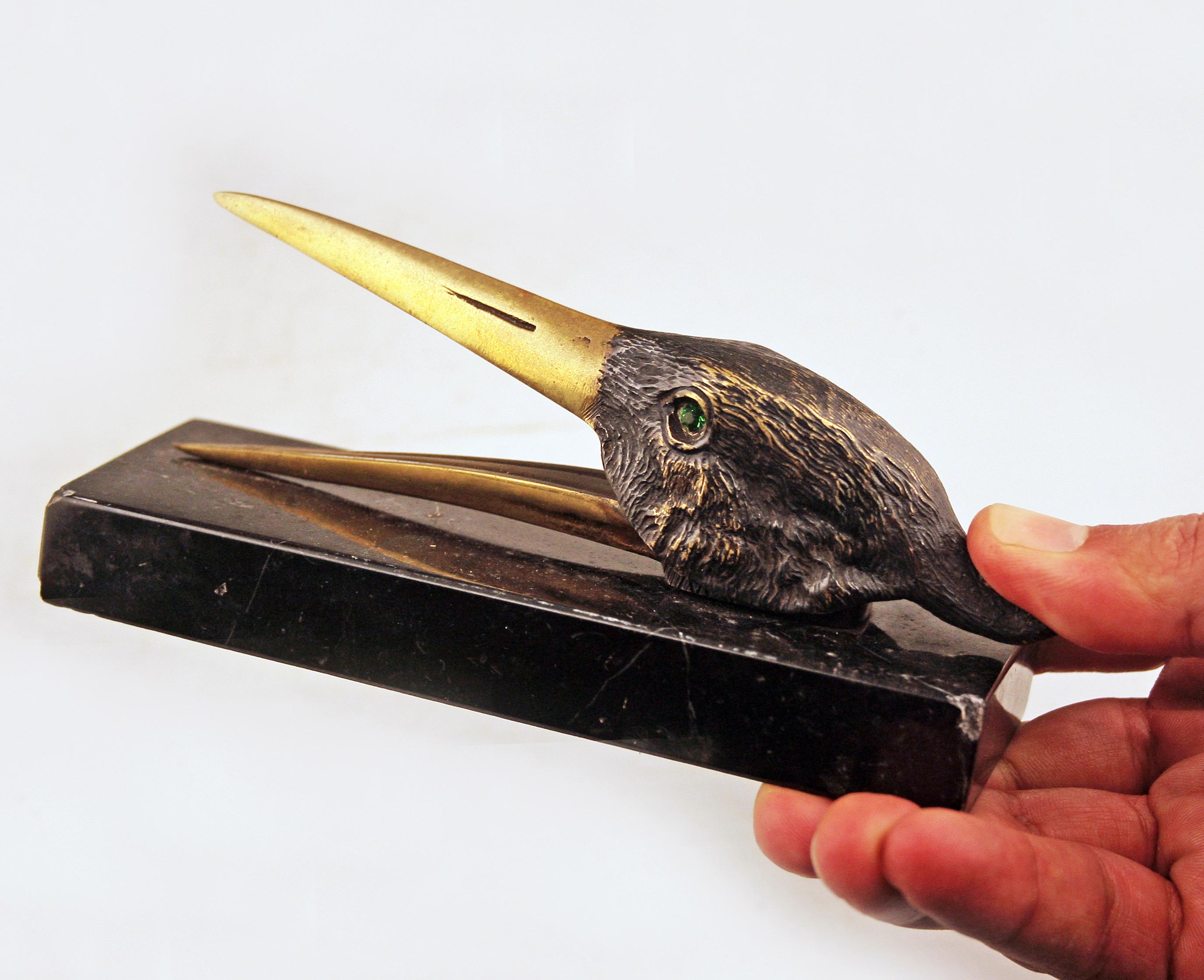 Art Déco Englisch Bronze Storch Kopf Papper Clip/Briefhalter mit Marmor Sockel (Kupfer) im Angebot