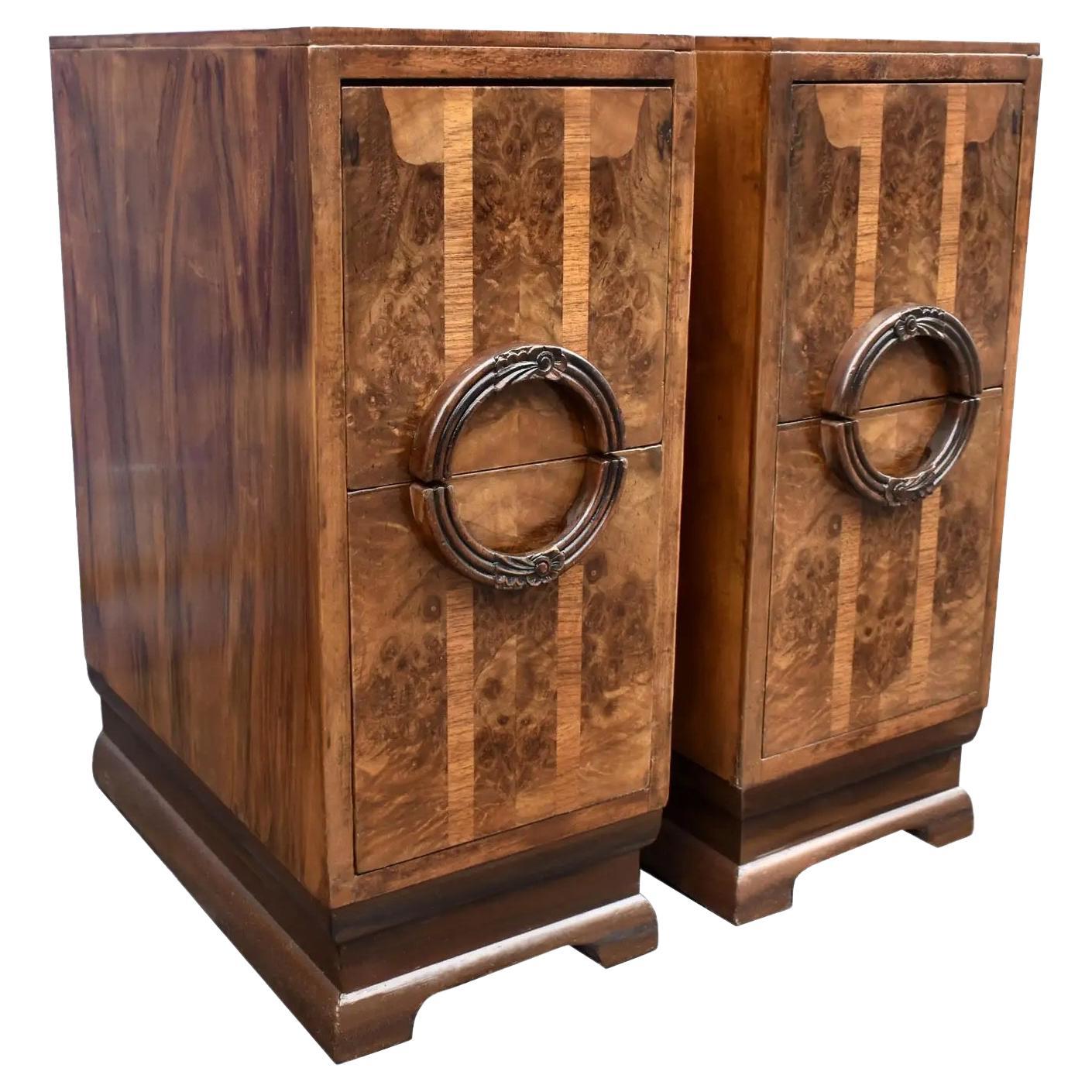 Art Deco English Pair of Figured Walnut Bedside Cabinets, English, C1930