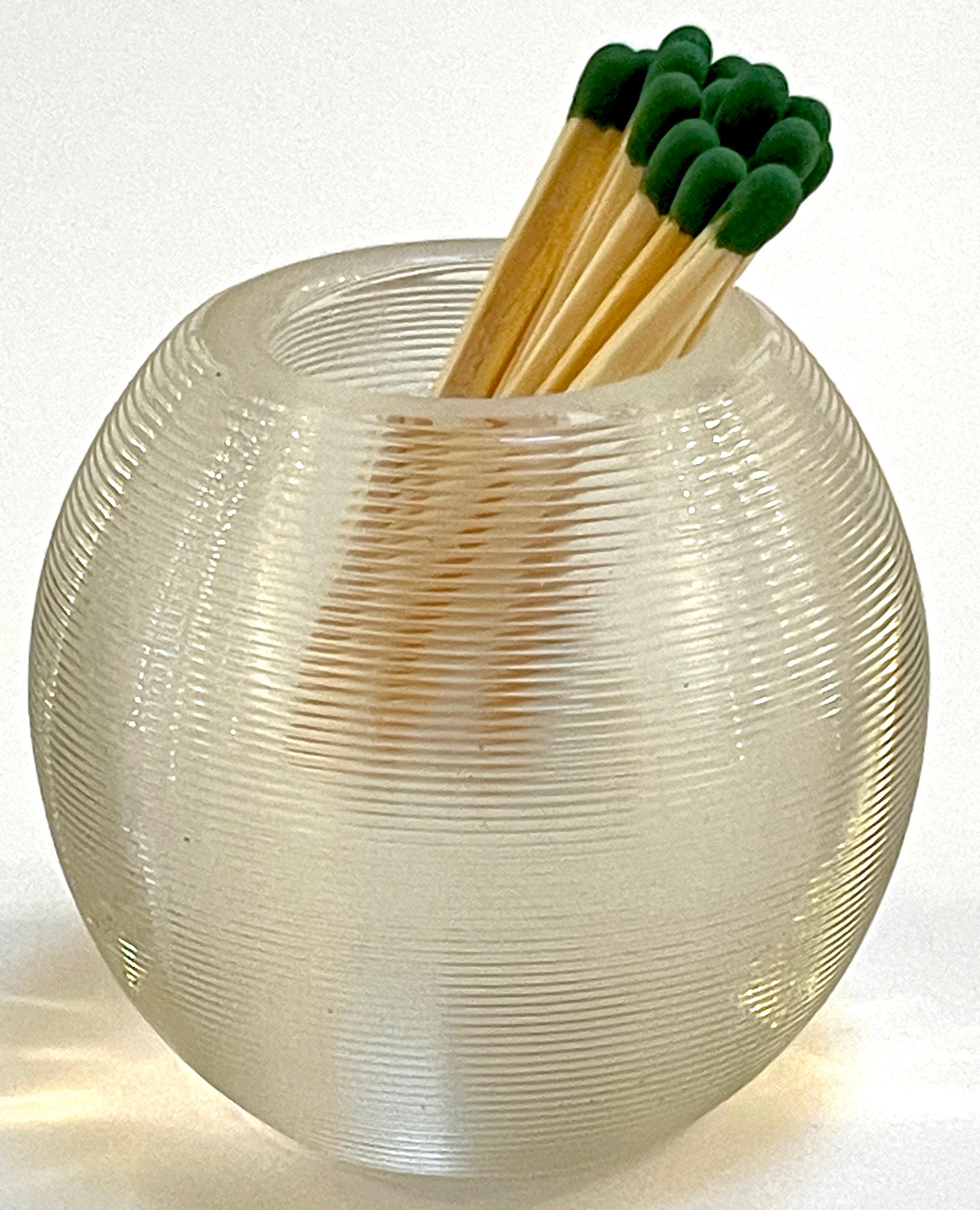 Early 20th Century Art Deco English Ribbed Crystal Ribbed Matchstrike For Sale
